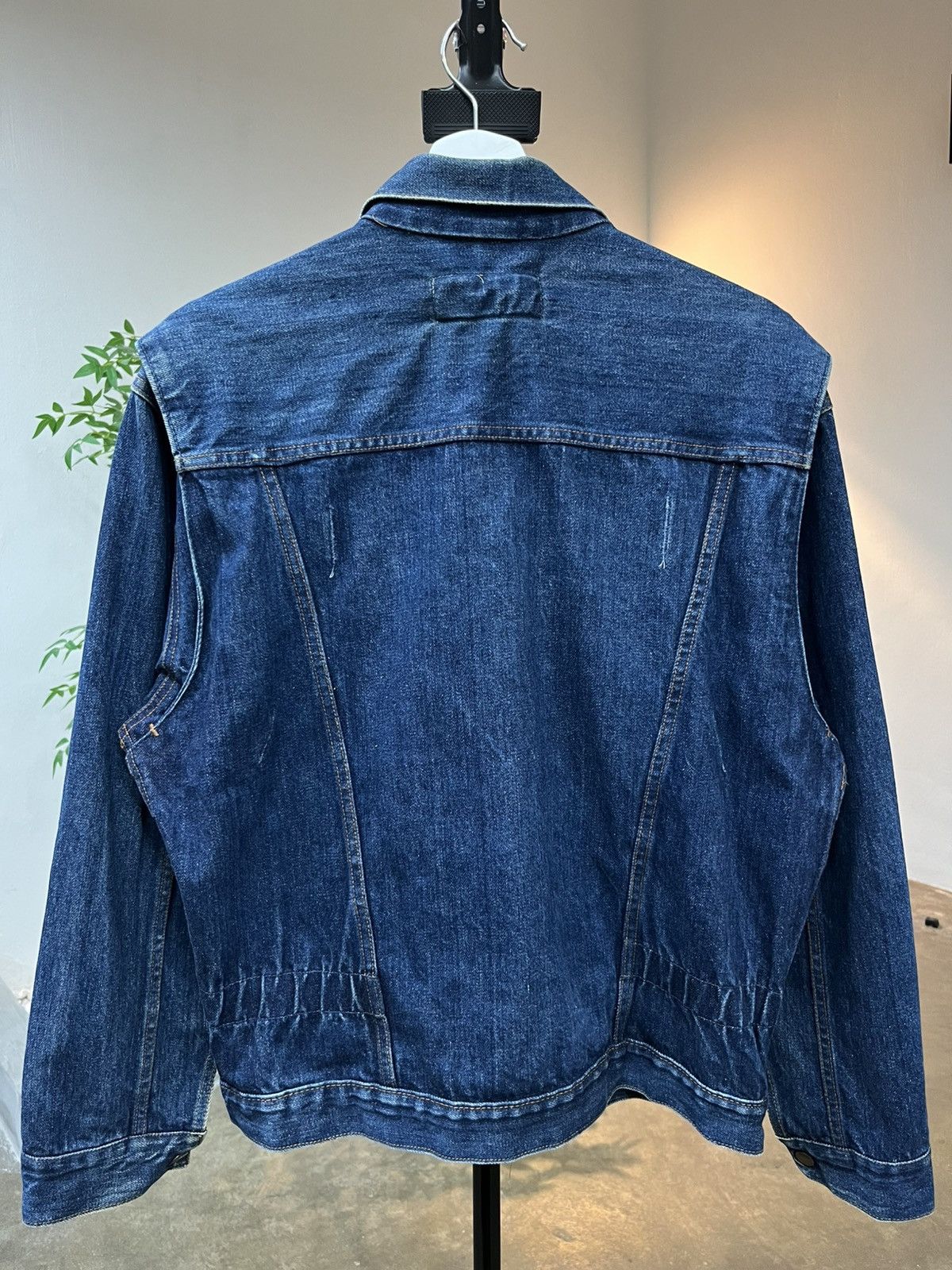 Wrangler Wrangler Lot 111MJ Western Denim Jacket Made in Japan Size US L / EU 52-54 / 3 - 2 Thumbnail