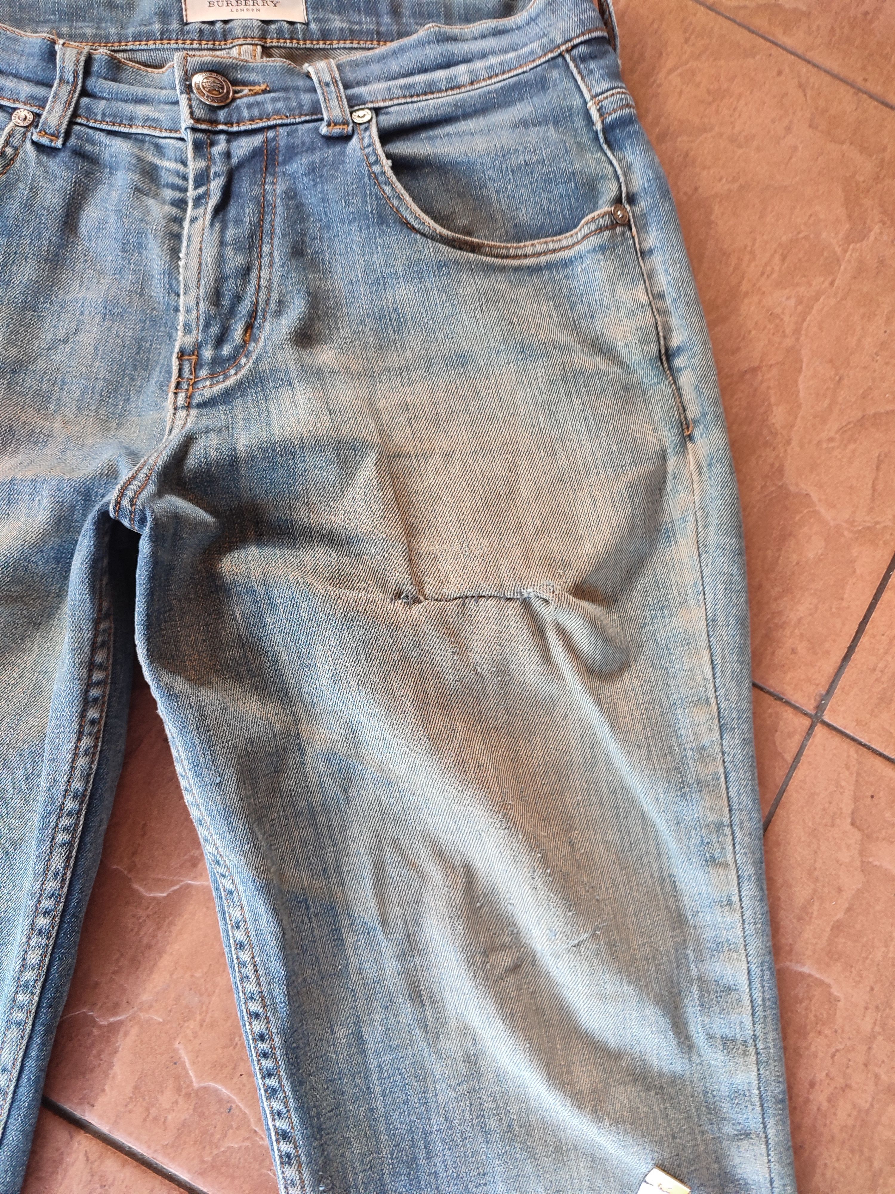 Burberry Authentic Burberry London jeans Size US 32 / EU 48 - 5 Thumbnail