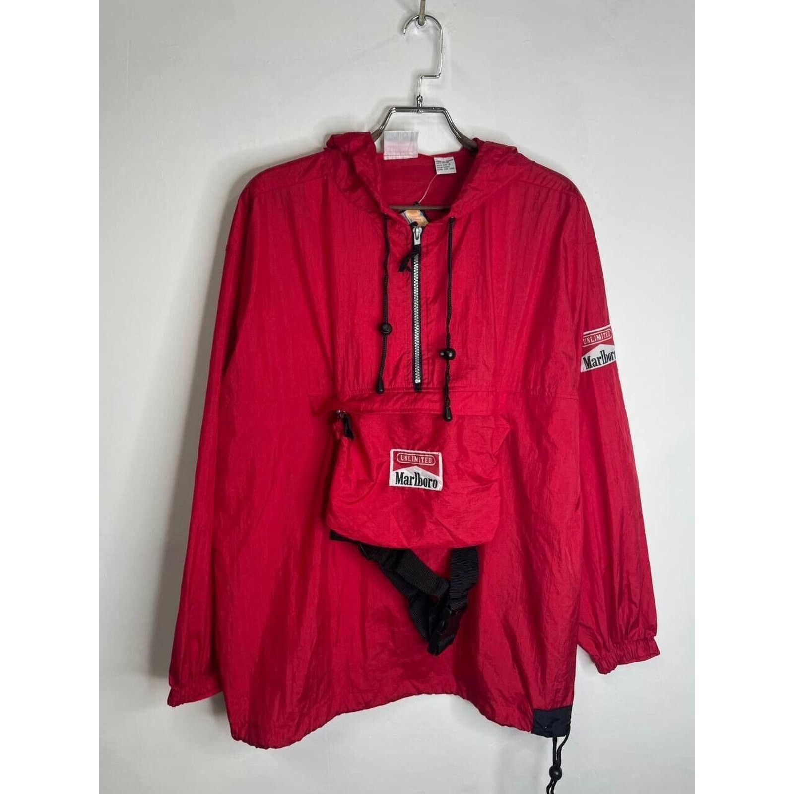 Marlboro × Vintage Vintage Marlboro Red Pullover Windbreaker Jacket Packable S Size US S / EU 44-46 / 1 - 10 Thumbnail