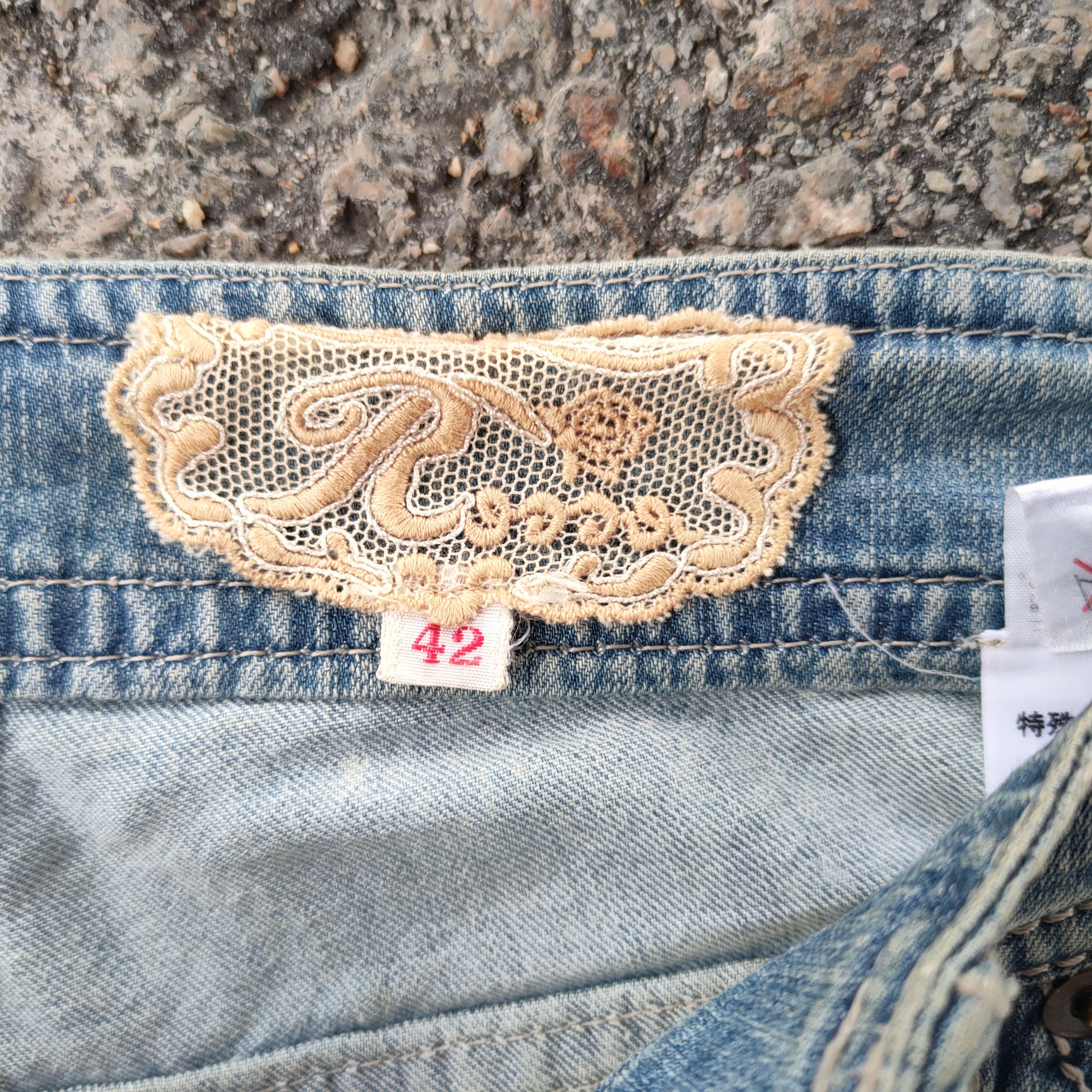 Japanese Brand × Jean × Vintage FLARE VINTAGE ROSS WOMAN FADED RIPPED JEANS DENIM PANTS Size US 28 / EU 44 - 11 Thumbnail