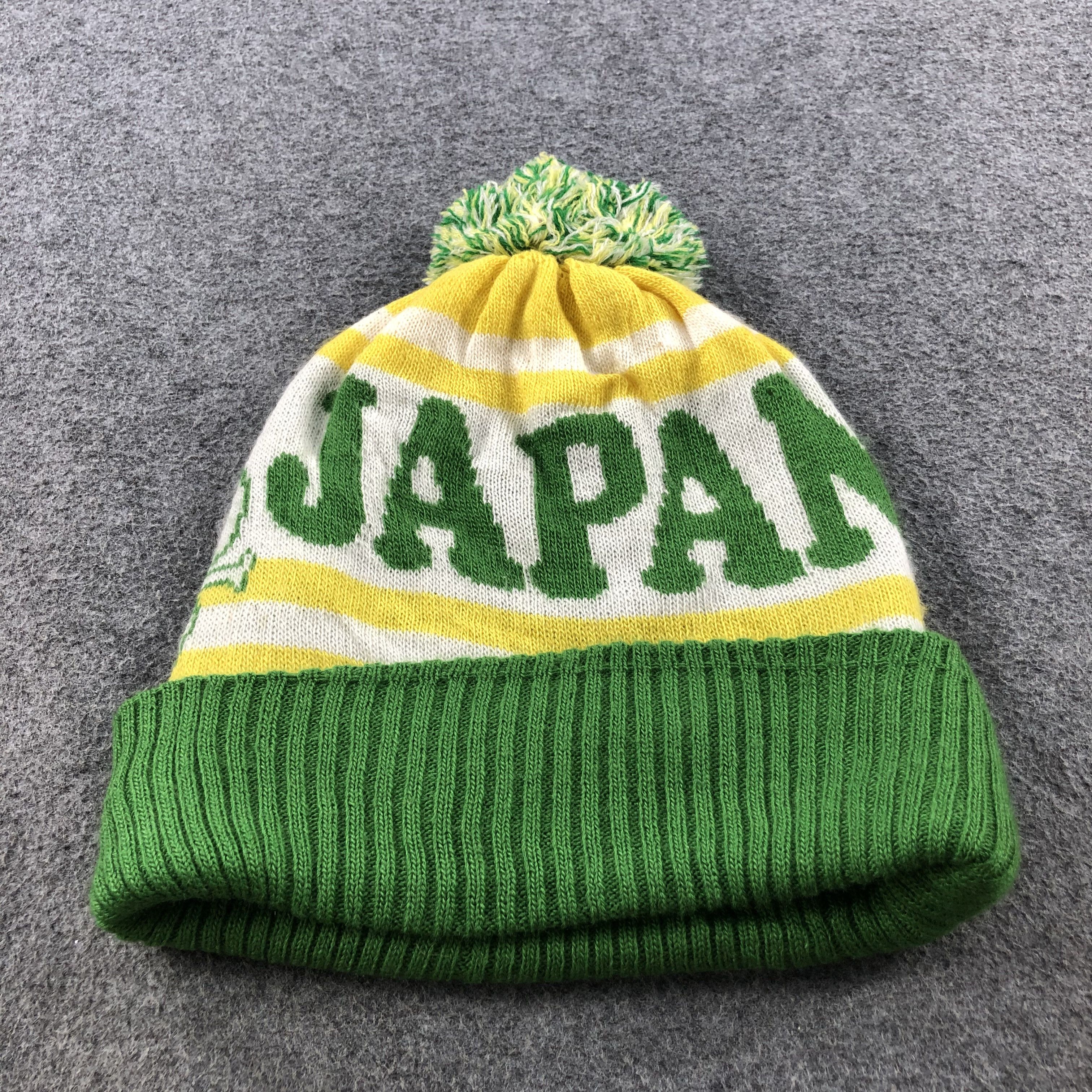 Japanese Brand Japan 1984 Bobble Beanie Snowcap Snow Hat B62 Size ONE SIZE - 1 Thumbnail