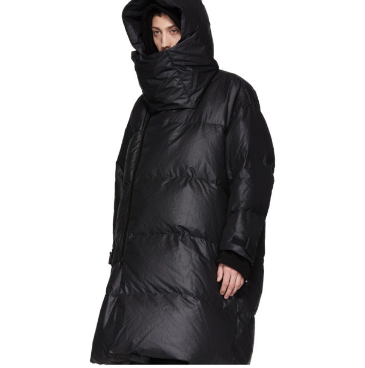 Julius AW18 Mask Asymmetrical Down Coat Size US M / EU 48-50 / 2 - 2 Thumbnail