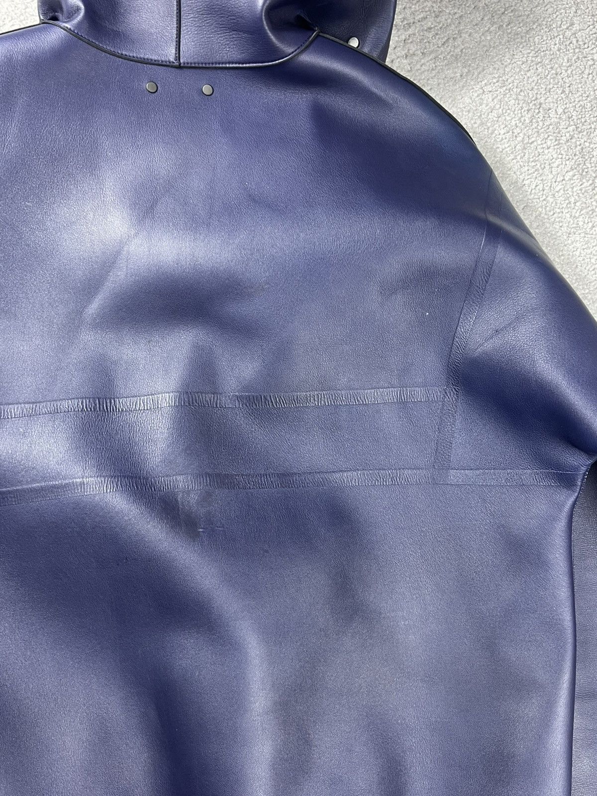Louis Vuitton Louis Vuitton Leather Dark Blue Hooded Zip Up Jacket Size L Size US L / EU 52-54 / 3 - 16 Thumbnail