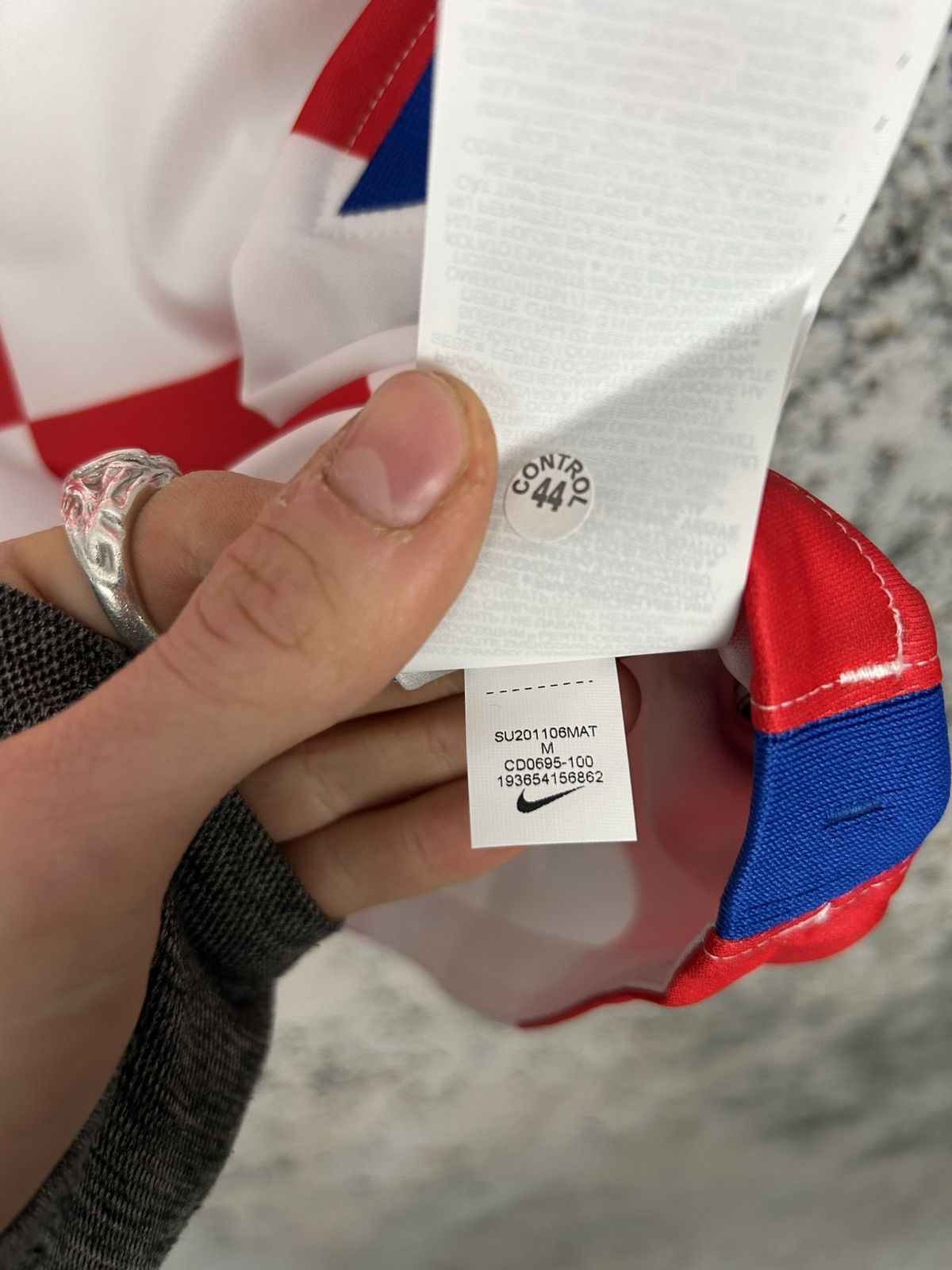 Nike Nike Croatia New Soccer Jersey Football Rare World Cup Sport Size US M / EU 48-50 / 2 - 10 Thumbnail