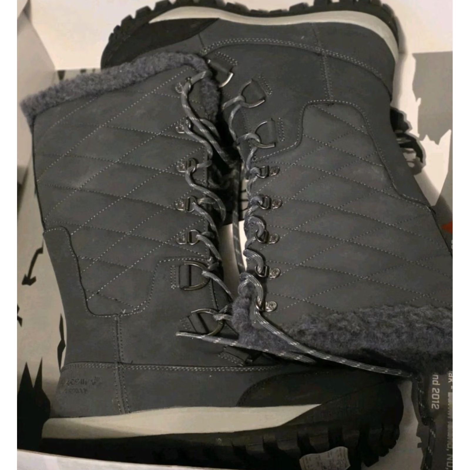 Vintage Bearpaw Isabella Boots Winter Wool Charcoal Gray 7 Womens New Boots Size US 7 / IT 37 - 3 Thumbnail