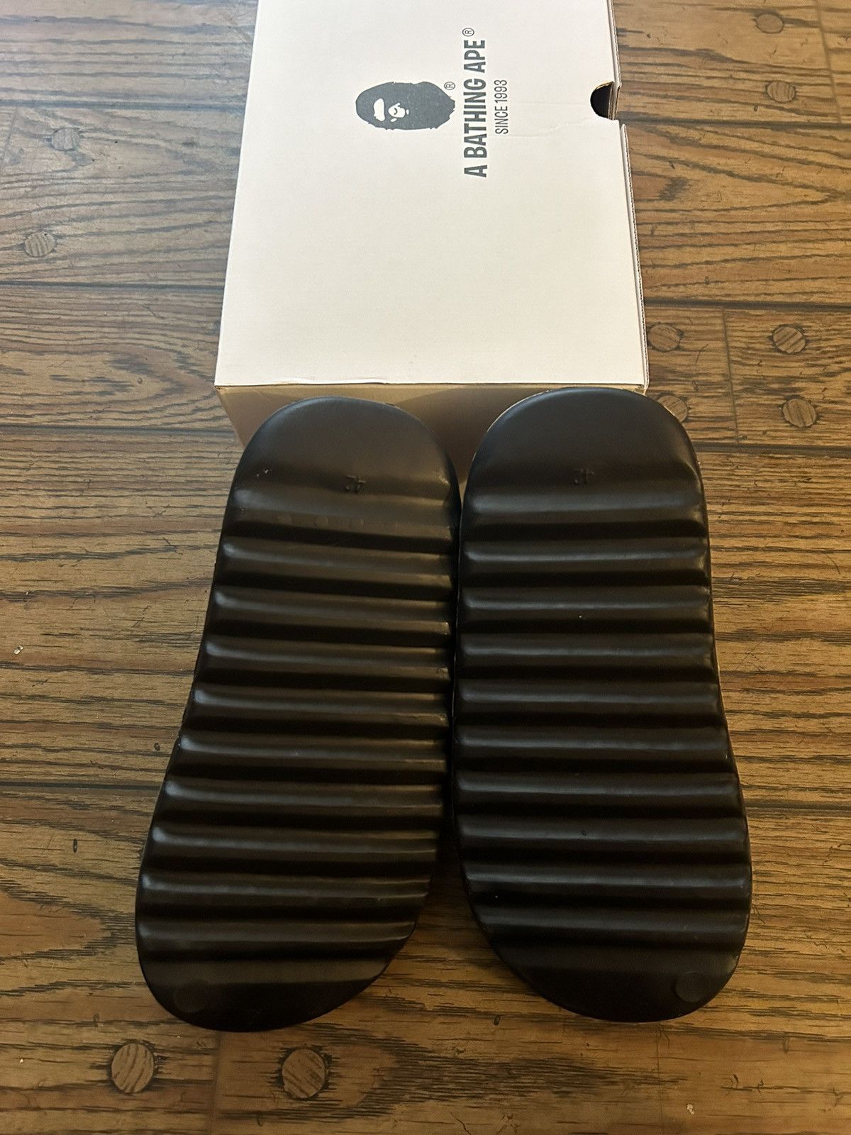 Bape Bape 1st Camo Yellow Camo “Yeezy” Slides Size US 8 / EU 41 - 7 Thumbnail