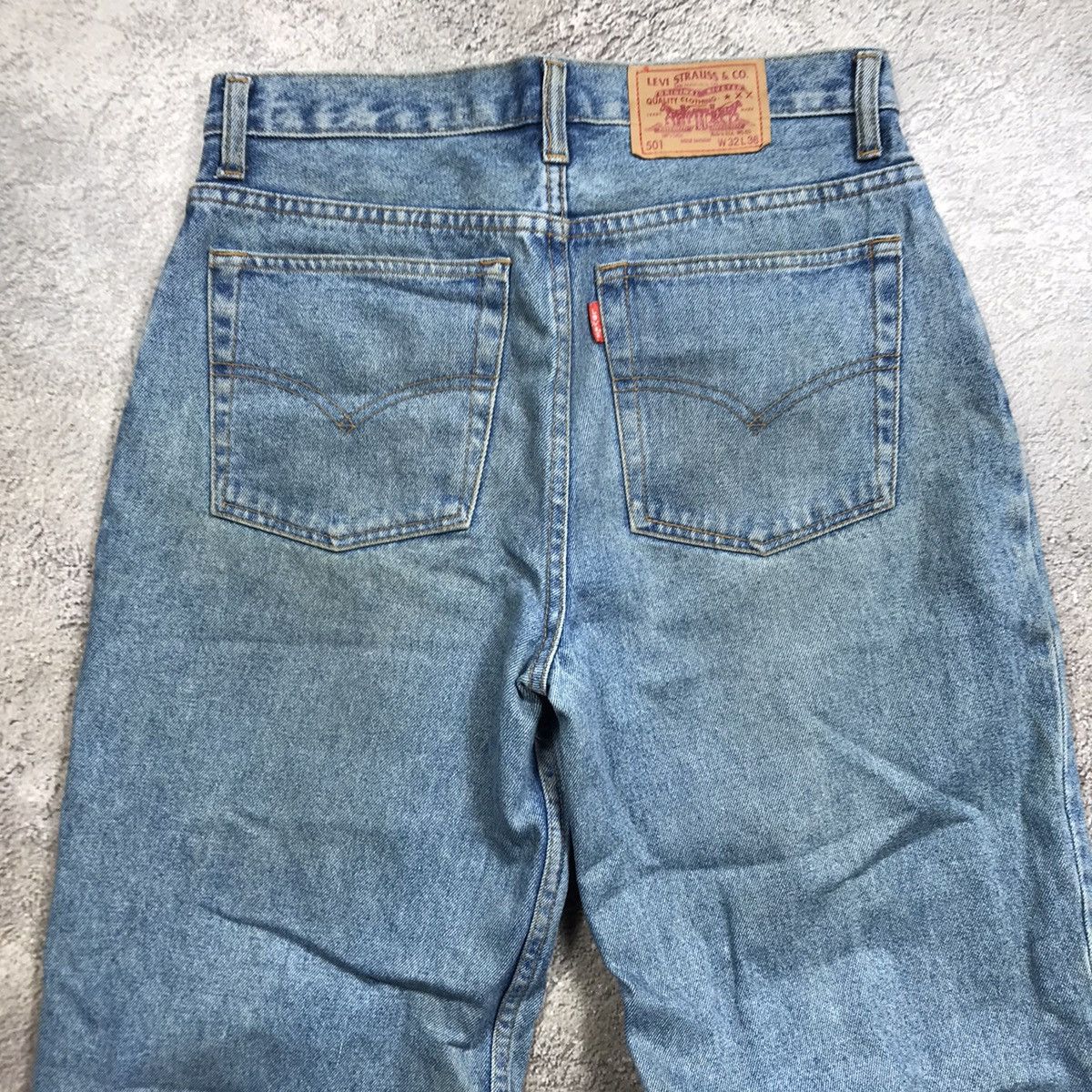 Vintage Vintage 90s Levis Baggy Distressed Thrashed Grunge Jeans 32 Size US 32 / EU 48 - 5 Thumbnail