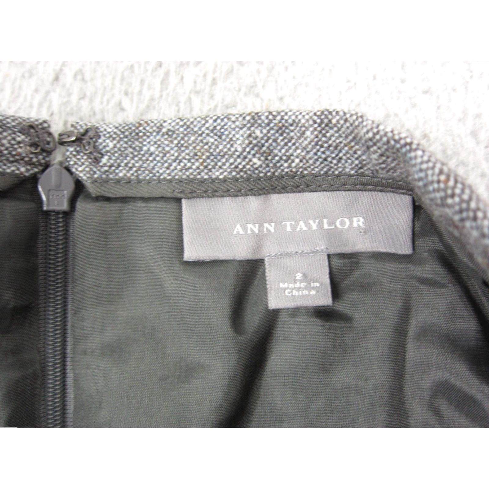 Ann Taylor VINTAGE Ann Taylor Skirt Women Short A-Line Gray Wool 2 90s 80s Casual Business Women Size 26" / US 2 / IT 38 - 4 Thumbnail