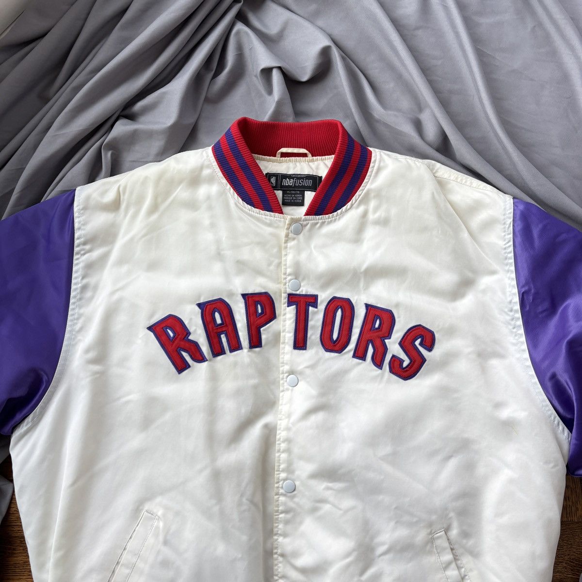 Reebok × Starter × Vintage Vintage Toronto Raptors Satin Jacket 90s Bomber 2000s Size US L / EU 52-54 / 3 - 5 Thumbnail
