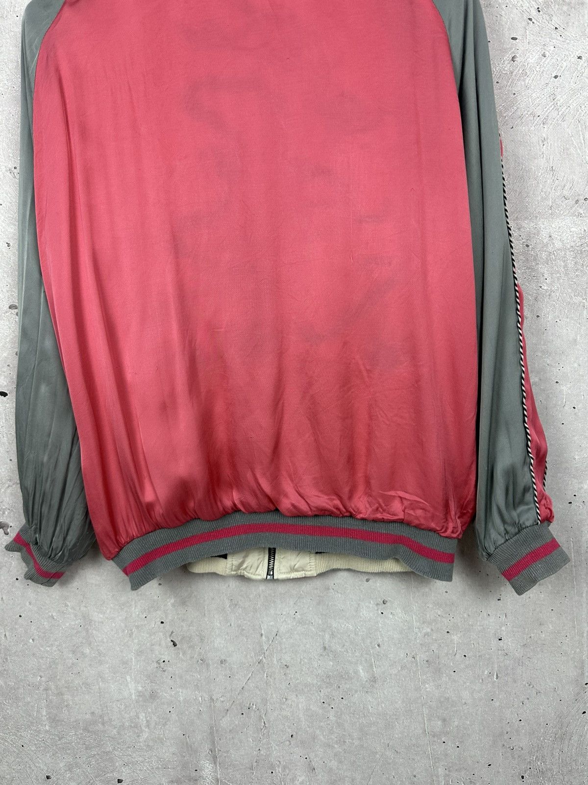 Diesel × Japanese Brand × Vintage Diesel Japanese Style Viscose Reversible Zip Women’s Bomber Size S / US 4 / IT 40 - 21 Thumbnail