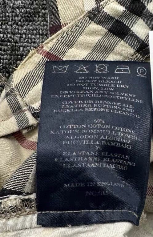 Burberry Burberry Classic plaid mini skirt K12 Size L / US 10 / IT 46 - 7 Thumbnail