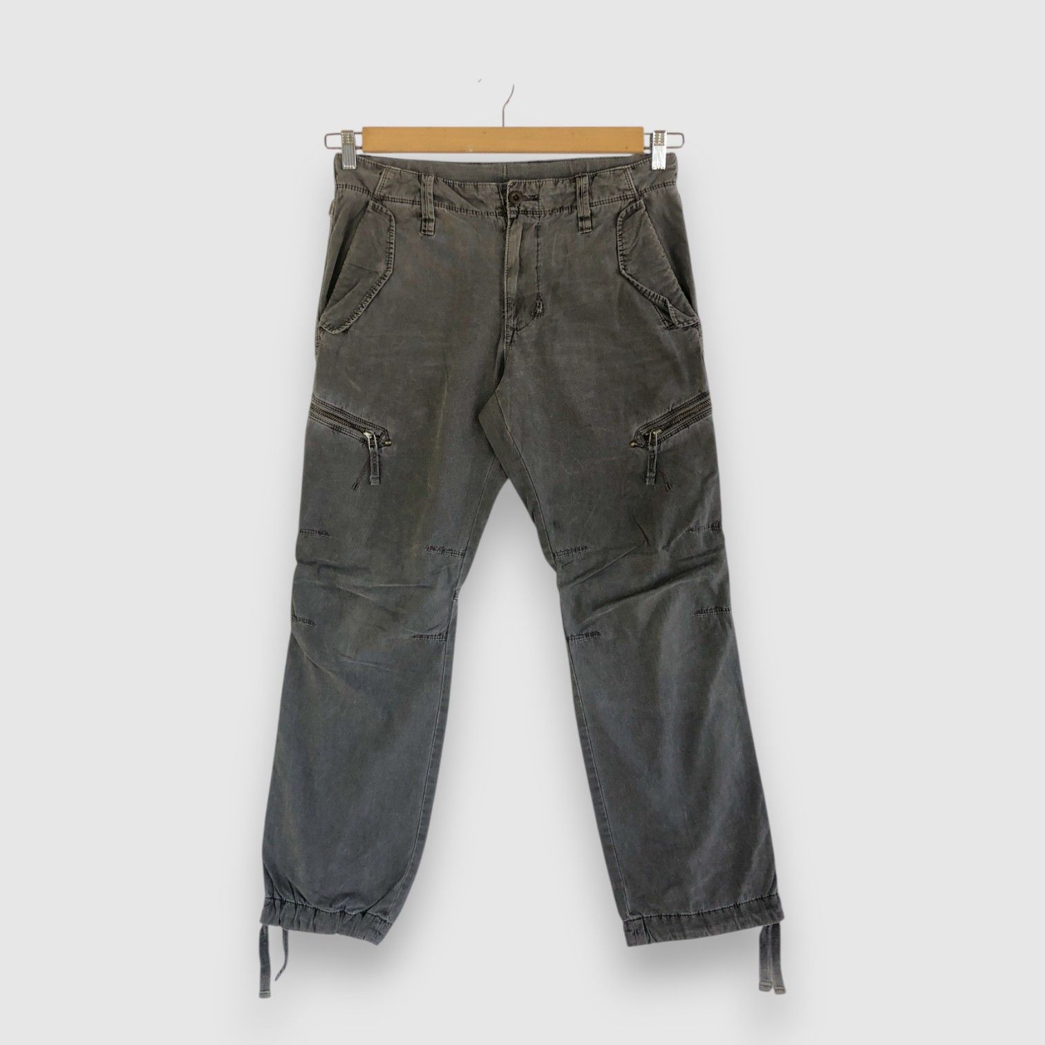 Japanese Brand Japanese Cargo Pants Multi Pockets Fatigue Utility Trousers Size US 32 / EU 48 - 1 Thumbnail