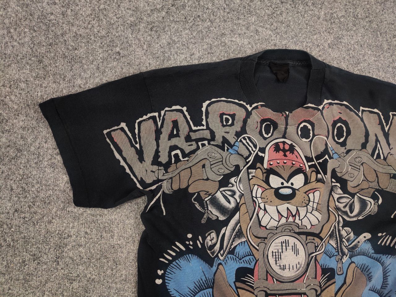 Cartoon Network Rare Vintage 1994 Warner Bros Space Tasmanian Shirt Tee Size US L / EU 52-54 / 3 - 9 Thumbnail