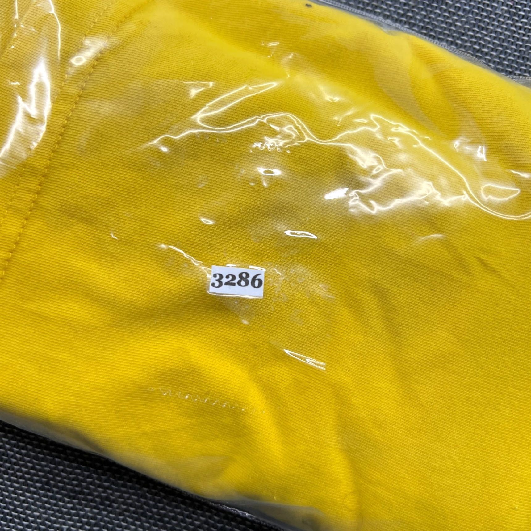 Nike Nike Brazil 2002 Retro Home Football Jersey Mens XL Yellow T-Shirt Short Sleeve Athletic Jersey Polarized Size US XL / EU 56 / 4 - 2 Thumbnail