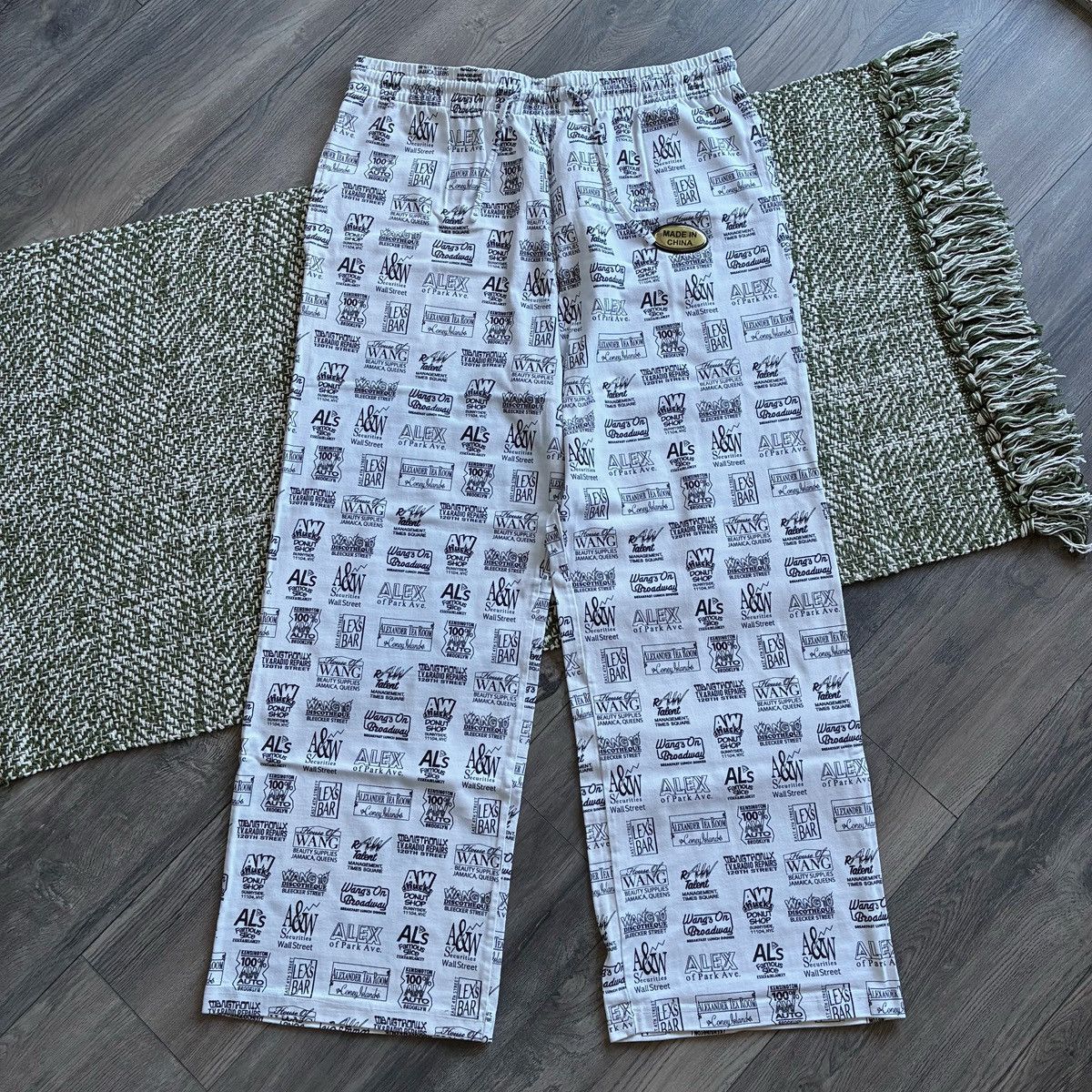Alexander Wang Alexander Wang Made In China Sticker Sweat Lounge Pants Size US 36 / EU 52 - 1 Thumbnail