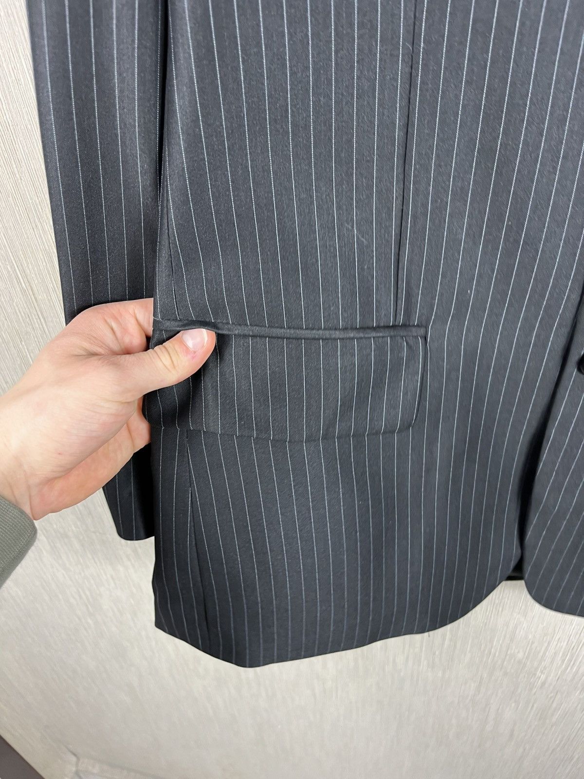 Giorgio Armani × Vintage Vintage Giorgio Armani striped wool blazer jacket luxury Size 46R - 16 Thumbnail