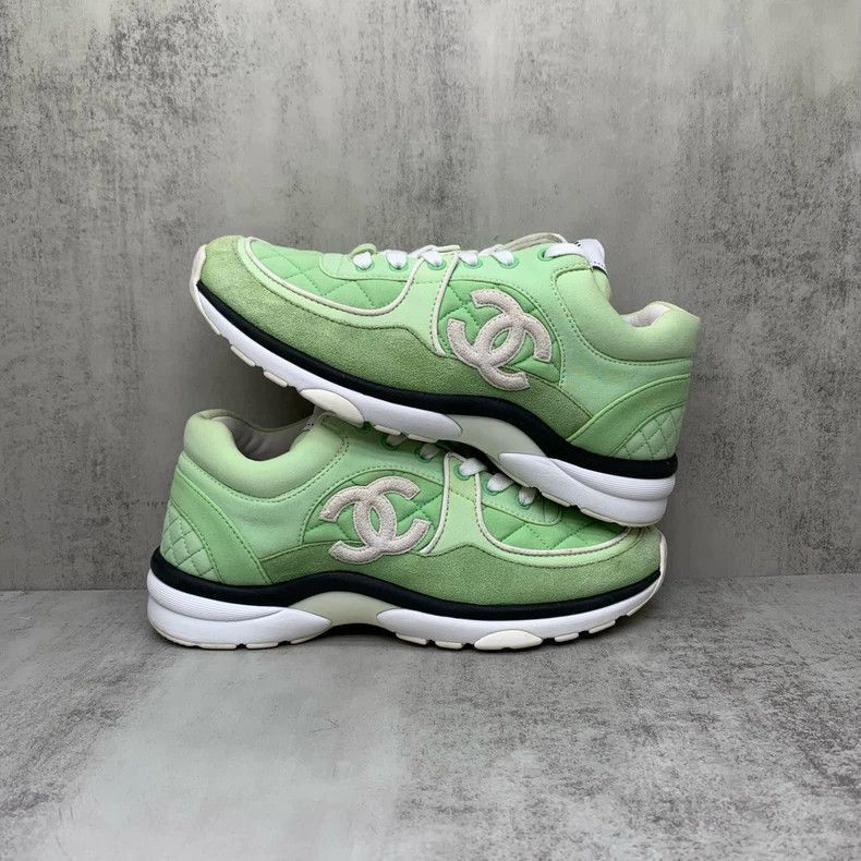 Chanel Chanel Green Diamond Pattern Sneakers Size 38 Size US 8 / EU 41 - 2 Thumbnail