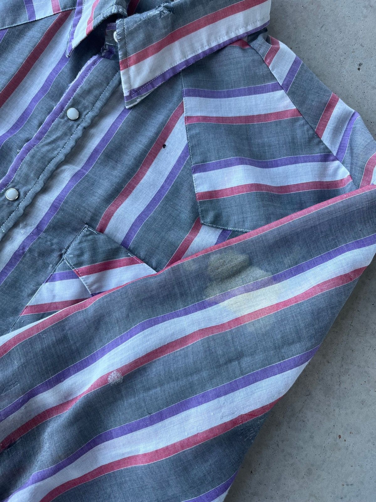Vintage Vintage 1980s Striped Pearl Snap Thin Button Up Shirt Size US XL / EU 56 / 4 - 5 Thumbnail