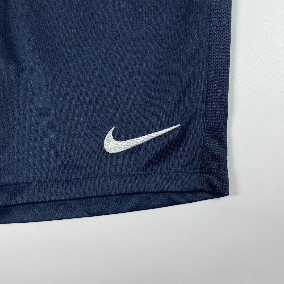 Nike Vintage Nike dri-fit Shorts Size US 30 / EU 46 - 4 Thumbnail