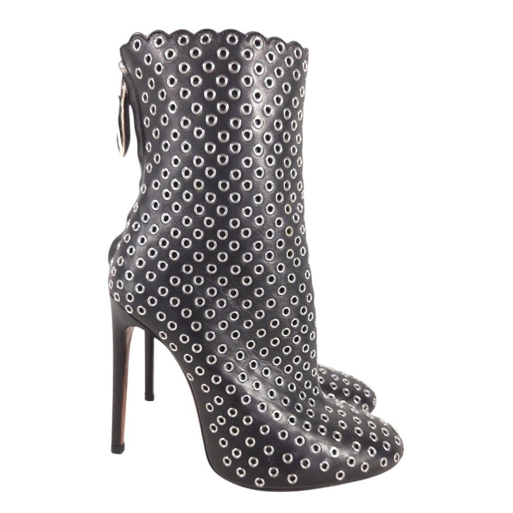Alaia Alaia Eyelet Embellished Bombe Ankle Boots US 7 EU 37 Women Size US 7 / IT 37 - 4 Thumbnail