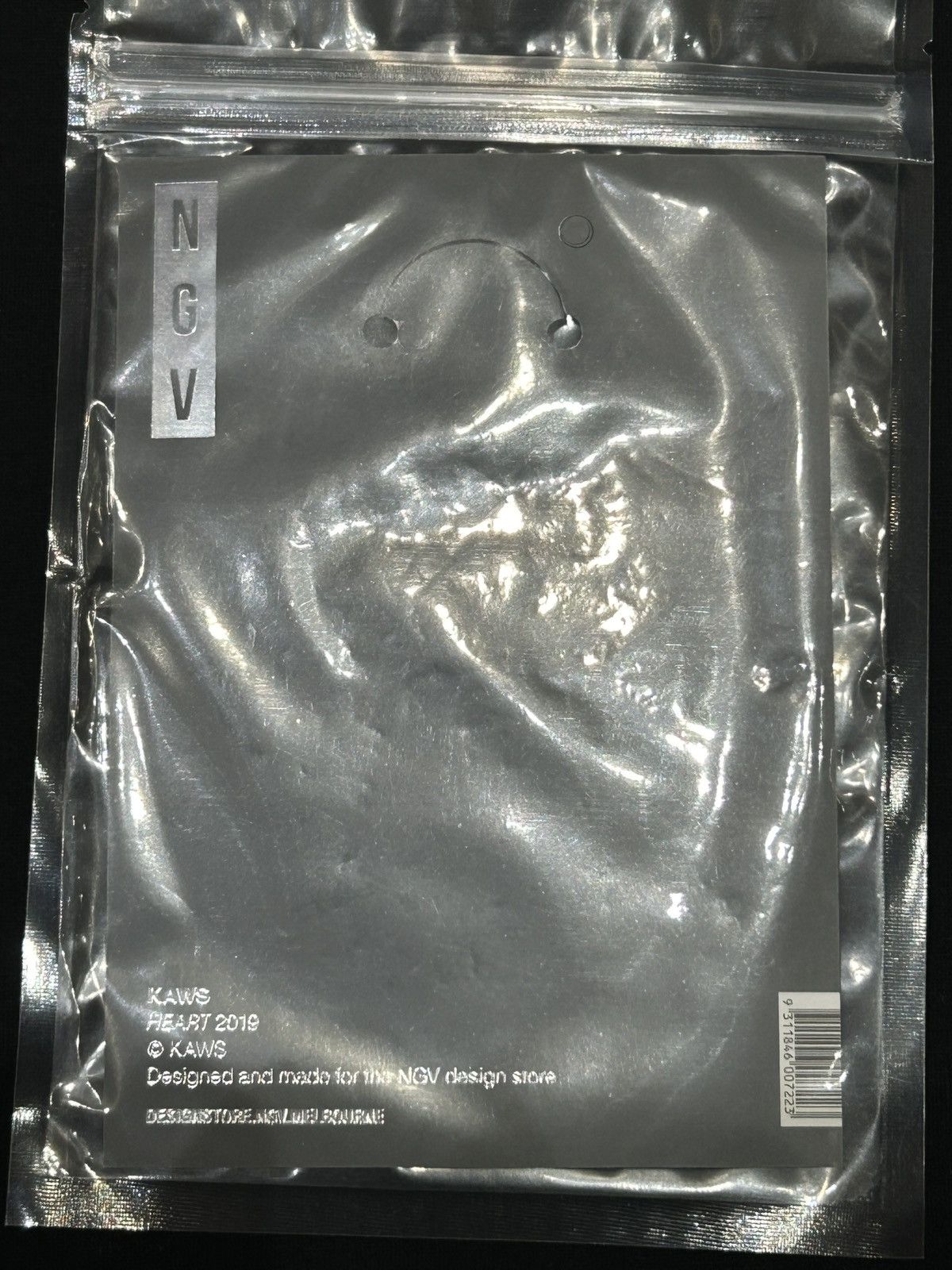Kaws Kaws heart key chain Size ONE SIZE - 2 Thumbnail
