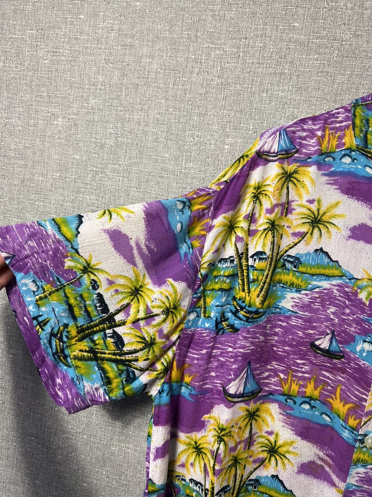 Fubu × Vintage Rare FUBU All Over Printed Hawaiian Button Shirt 100% Rayon Size US XL / EU 56 / 4 - 4 Thumbnail