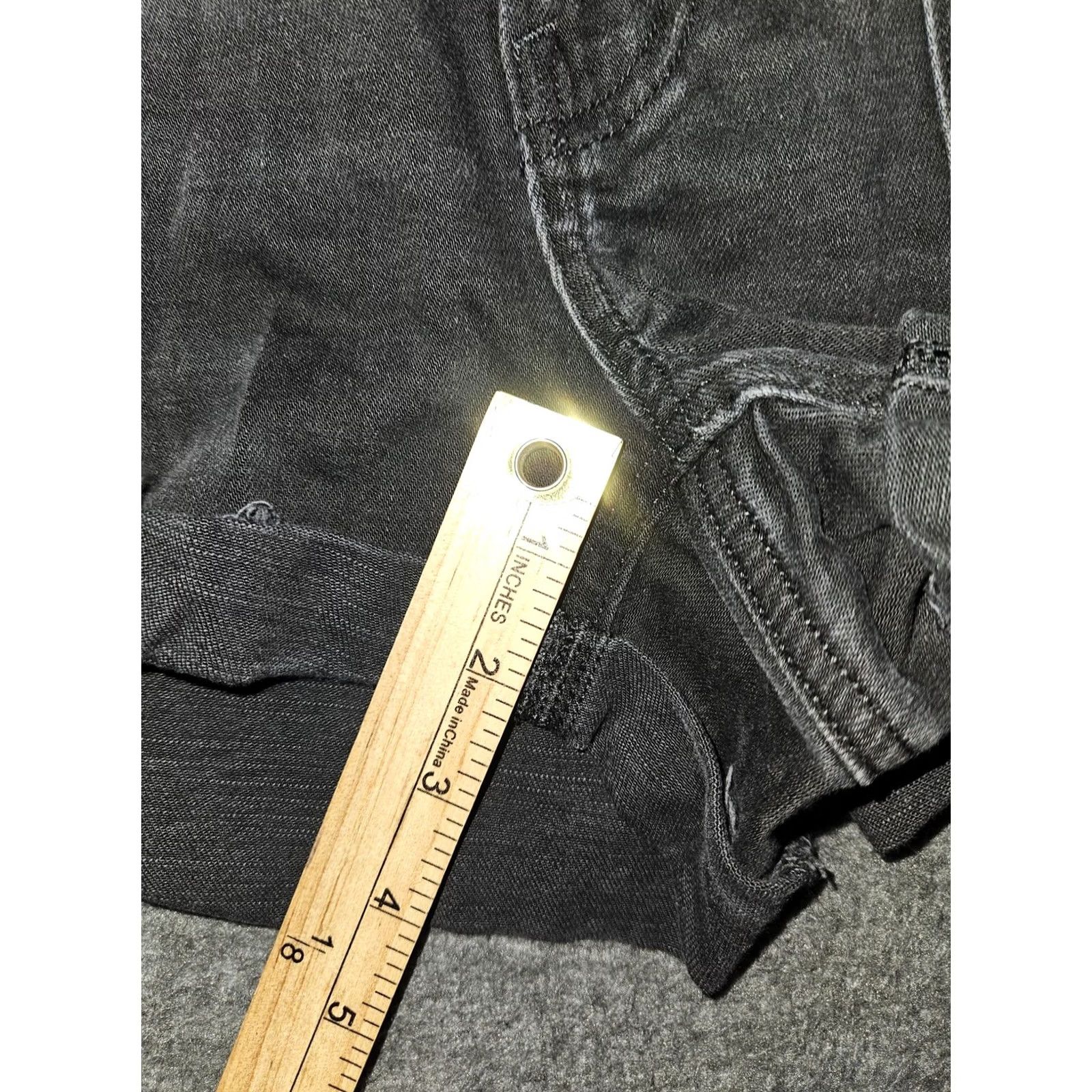 American Eagle Outfitters American Eagle Outfitters Shorts Womens 6 Black Denim Easy Shortie Stretch Cutoff Raw Hem Casual Comfortable Relaxed Fit Size 28" / US 6 / IT 42 - 6 Thumbnail