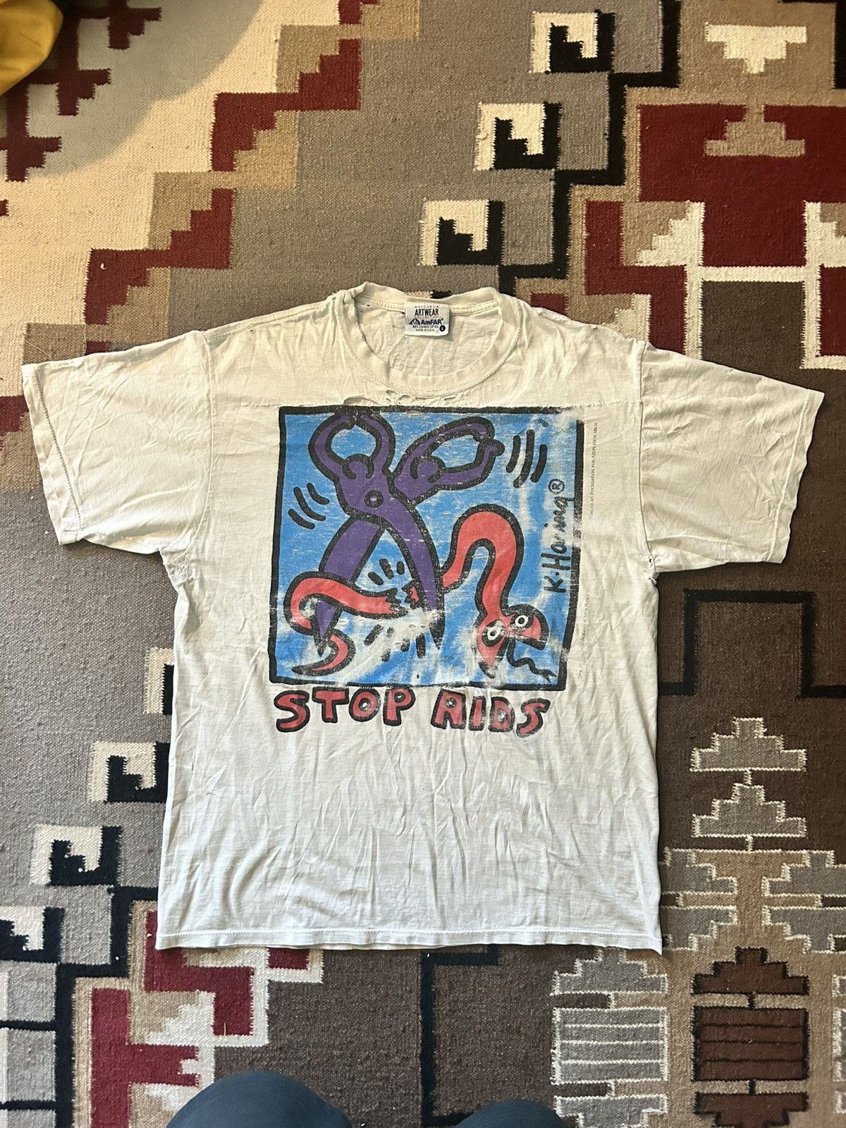 Vintage Vintage Keith Haring Stop Aids 90s Single Stitch T-Shirt Size US L / EU 52-54 / 3 - 2 Thumbnail