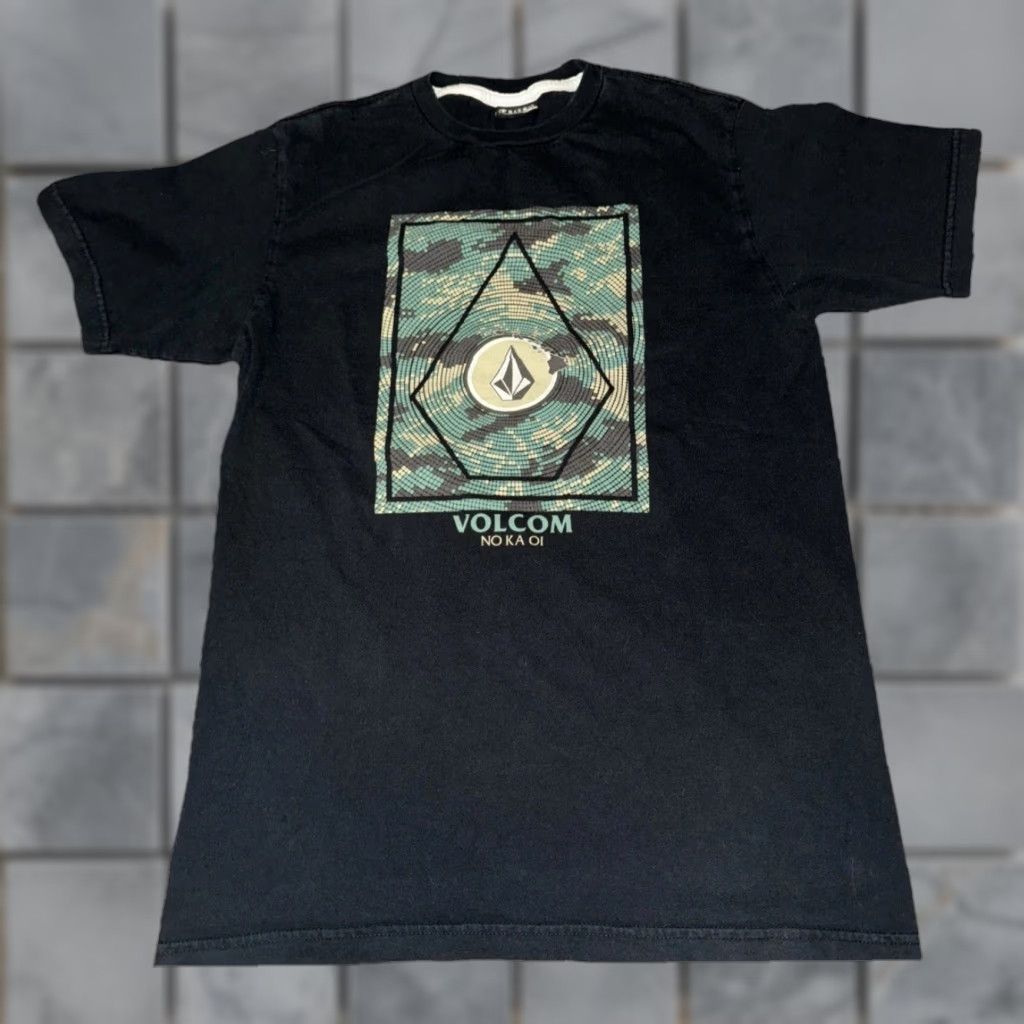 Volcom Vintage Y2K Volcom Black Camo Skate T-Shirt M User: Vintage Y2K Volcom Black Camo Skate T-Shirt M Size US M / EU 48-50 / 2 - 1 Thumbnail