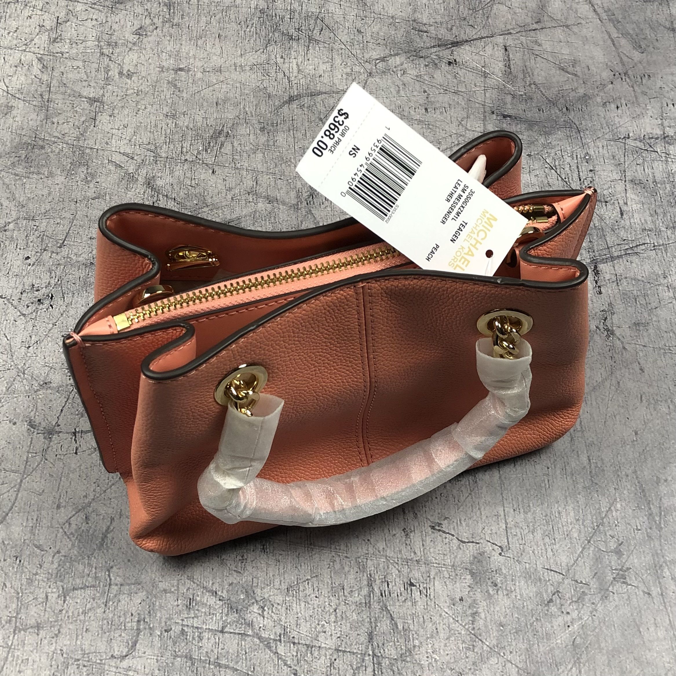 Michael Kors New! Michael Kors Teagen Leather Peach Bag Size ONE SIZE - 3 Thumbnail