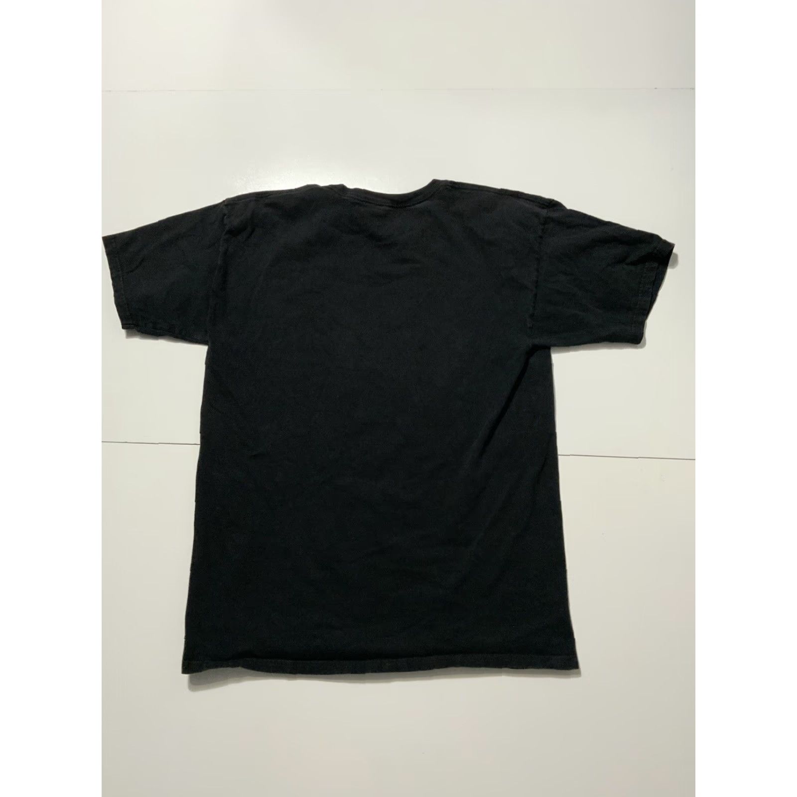 Vintage VINTAGE Octobers Very Own Drake OVO Know Yourself Black Graphic S/S Crew T-Shirt Sz. L Mens Size US L / EU 52-54 / 3 - 3 Thumbnail