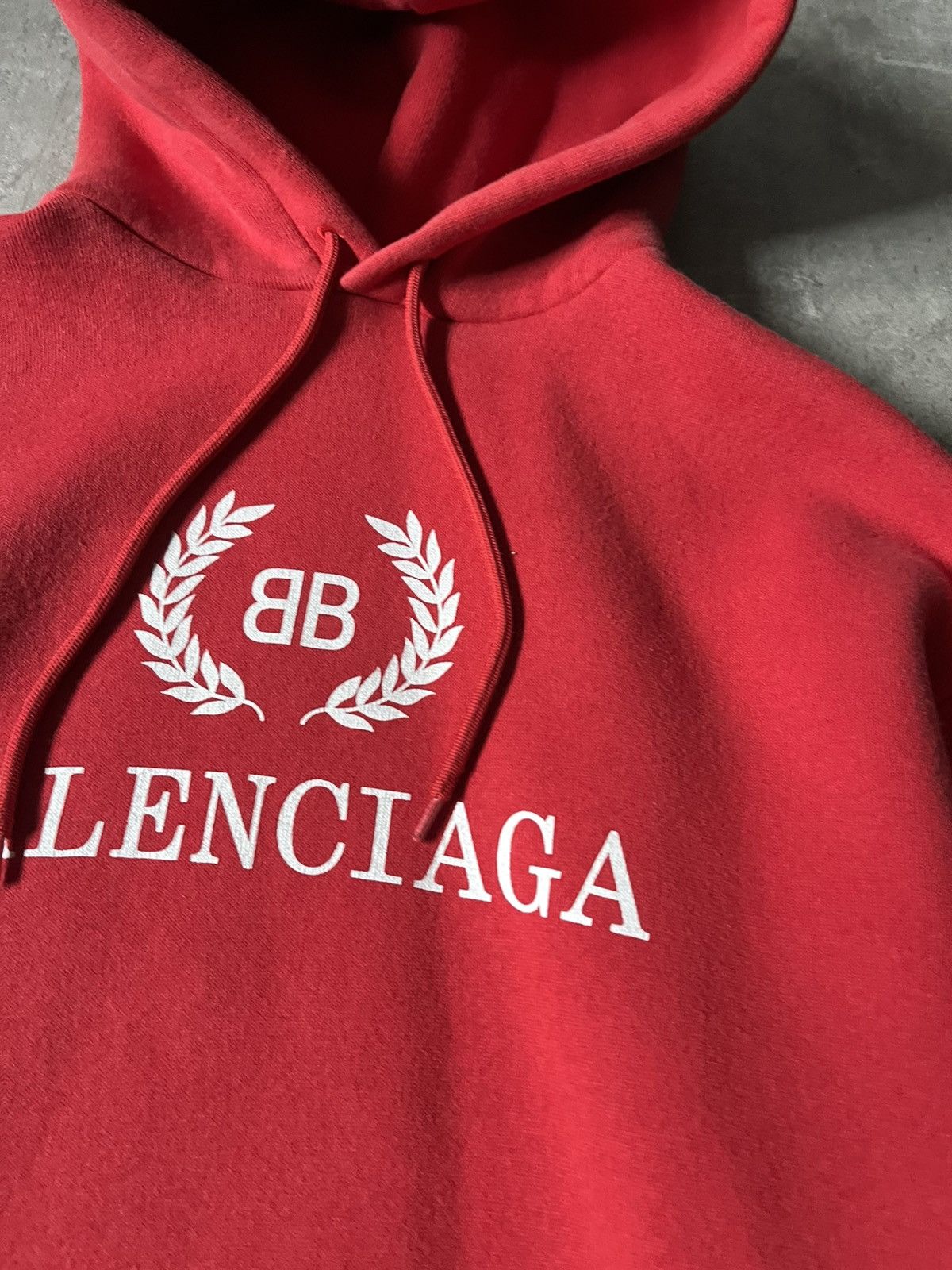 Balenciaga Balenciaga crown red hoodie rare Size US M / EU 48-50 / 2 - 7 Thumbnail