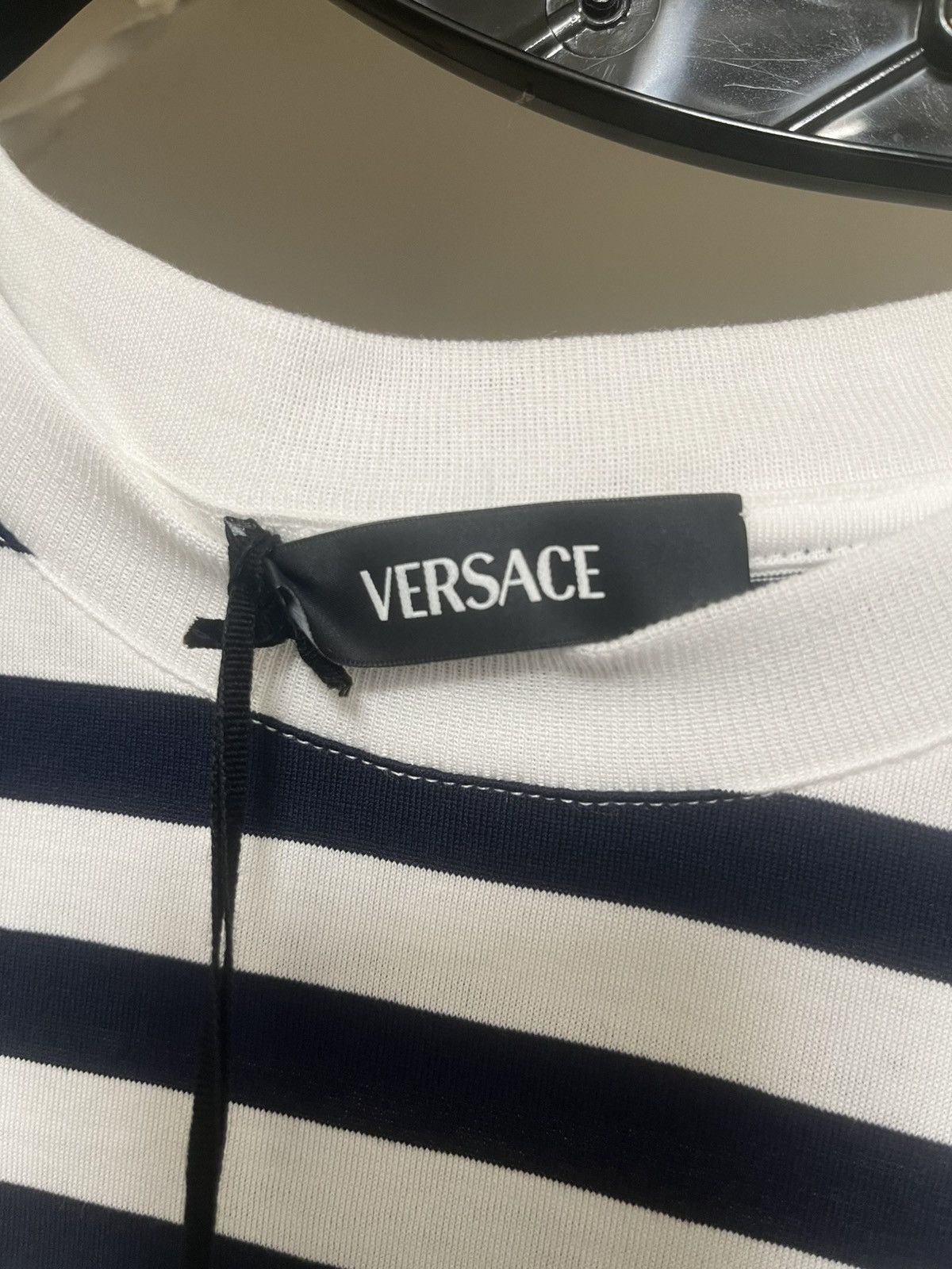 Versace Versace Striped T-Shirt Sz L Size US L / EU 52-54 / 3 - 3 Thumbnail