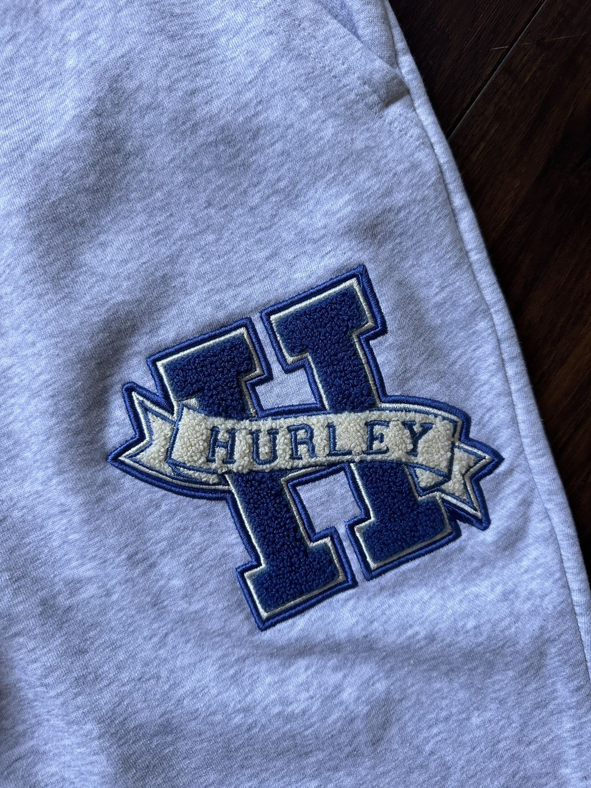 Hurley × Vintage Hurley Varsity Sweatpants (medium) Size US 30 / EU 46 - 2 Thumbnail