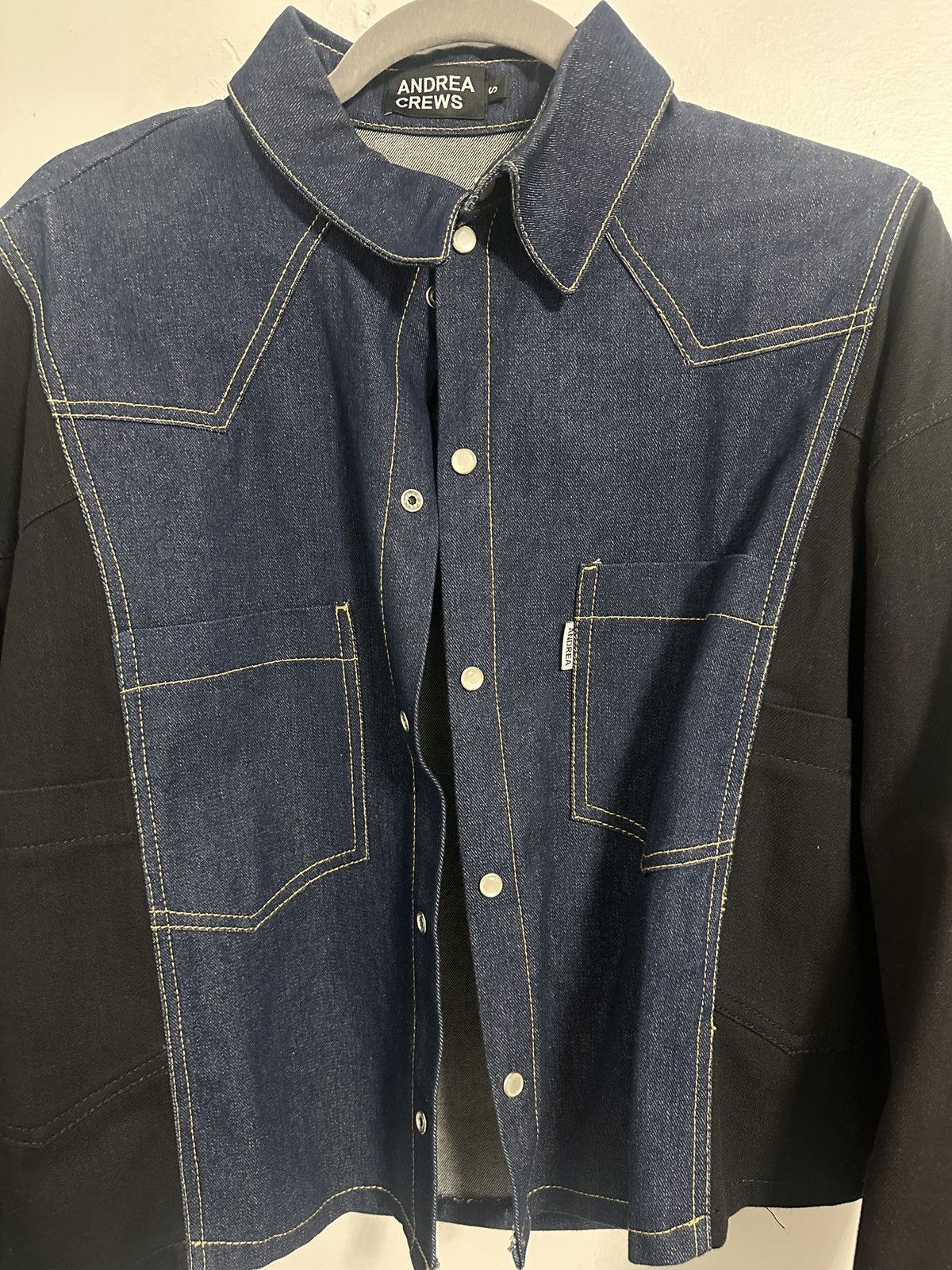 Andrea Crews Blue and black denim crop jacket Size US S / EU 44-46 / 1 - 2 Thumbnail