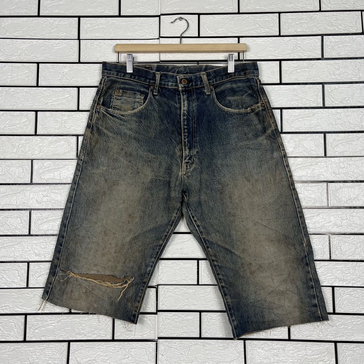 Japanese Brand Vintage Jump Juveneile Clip Distressed Short Denim Size US 32 / EU 48 - 1 Thumbnail
