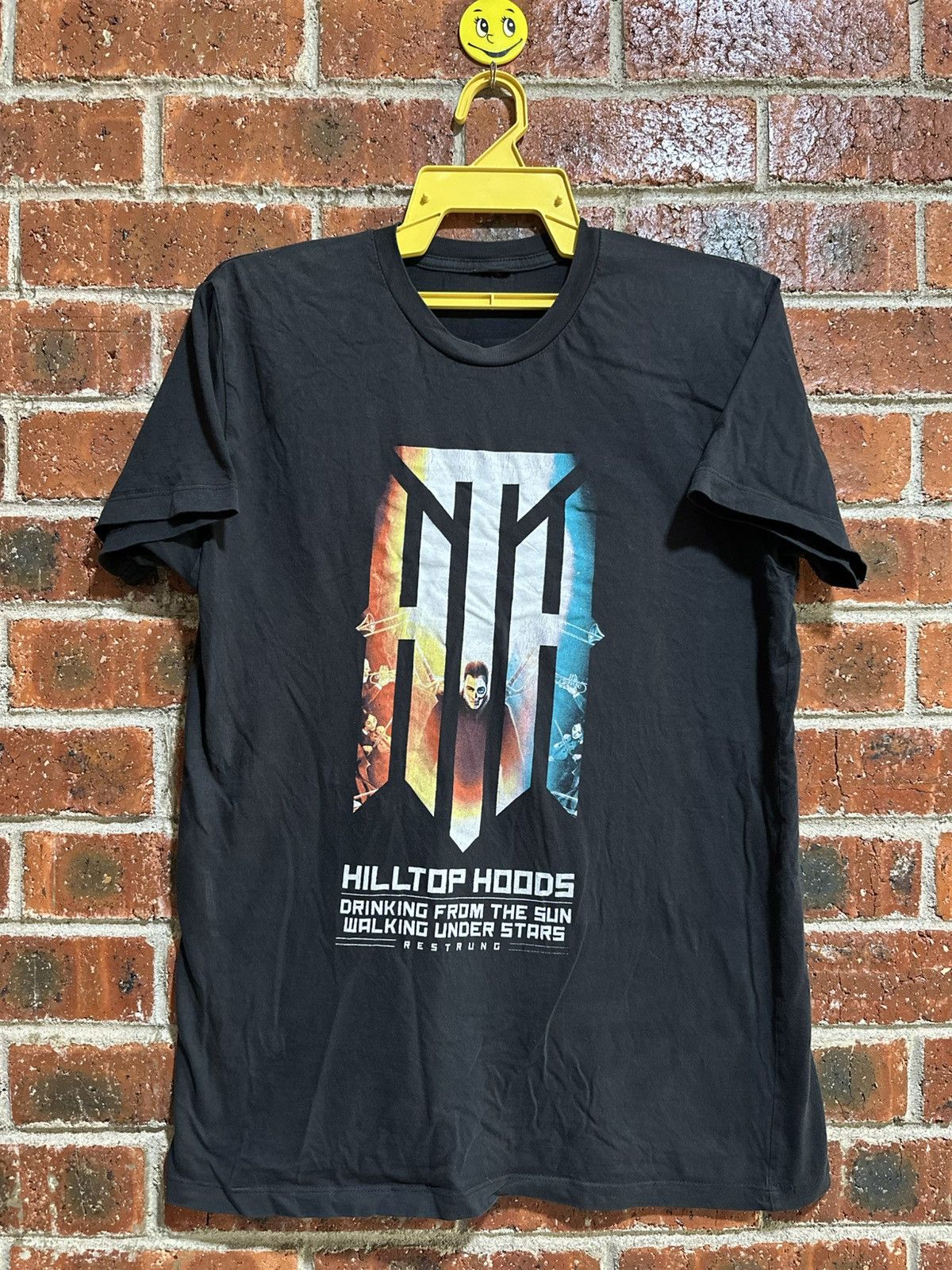 Band Tees × Vintage Vintage Hilltop Hoods The Restrung Tour Faded Tee Size US M / EU 48-50 / 2 - 1 Thumbnail