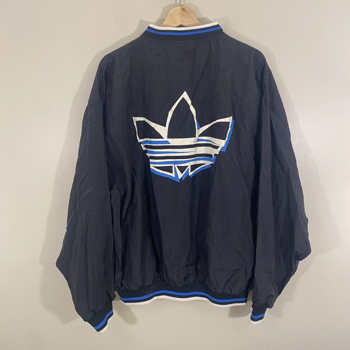 Adidas × Vintage Vintage 90s Adidas Windbreaker Track Jacket Baggy XL Size US XL / EU 56 / 4 - 1 Thumbnail