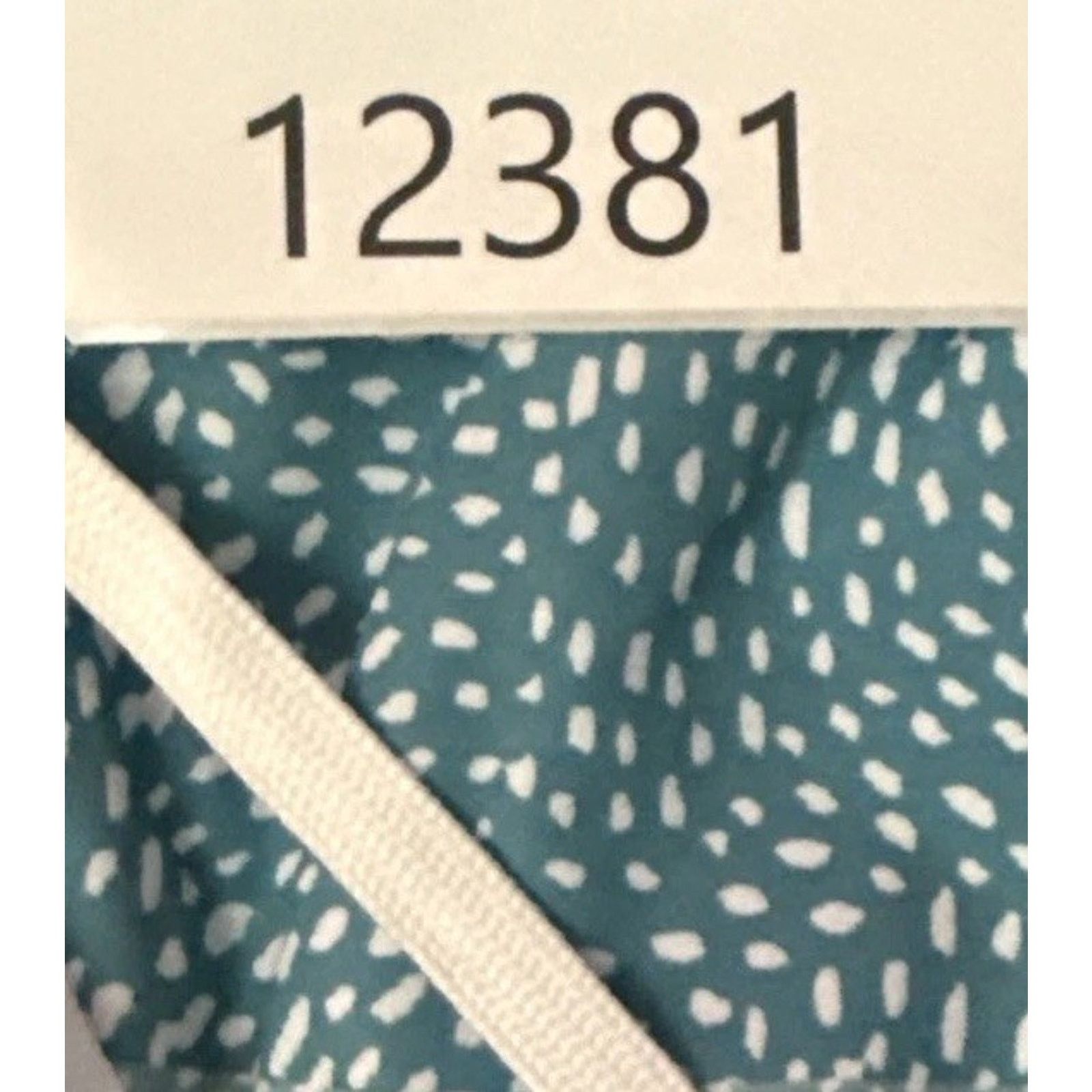 Chubbies Chubbies The Whale Sharks Swim Trunks Mens XXL Blue 7" NWT Size US 38 / EU 54 - 14 Thumbnail