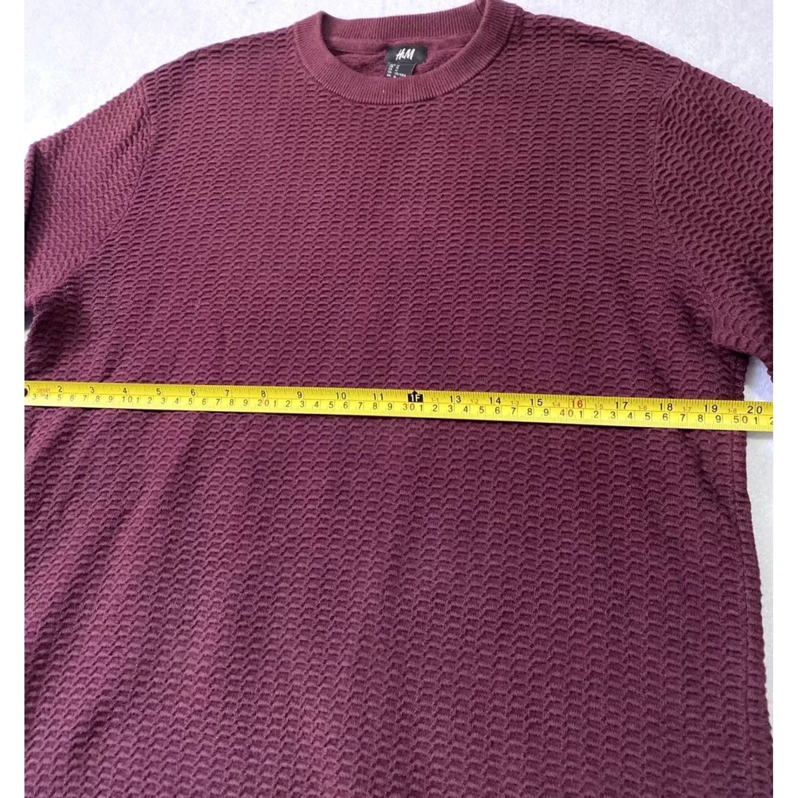 H&M H&M Sweater Men’s Maroon Crew Neck Long Sleeve Pullover M Size Regular Solid Vintage: No Mens Size US M / EU 48-50 / 2 - 6 Thumbnail