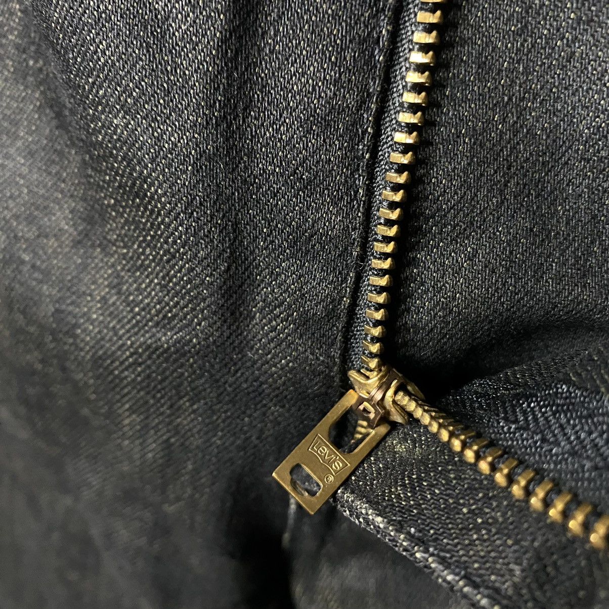 Levi's × Vintage Levi’s 519 slim jeans denim pants 32x34 Size US 32 / EU 48 - 6 Thumbnail