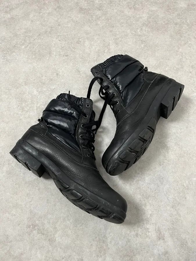 Moncler 2000s Moncler Black Leather Puffer Boots Size US 9 / EU 42 - 3 Thumbnail