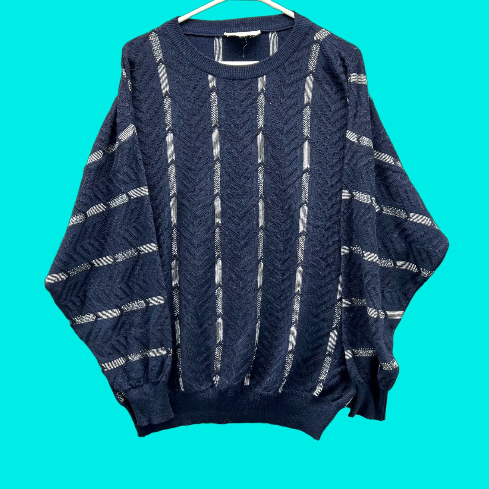 Salvatore Ferragamo VINTAGE Salvatore Ferragamo Sweater Men Large Blue Pullover Italy Fleece Cashmere Rare Size US L / EU 52-54 / 3 - 1 Thumbnail