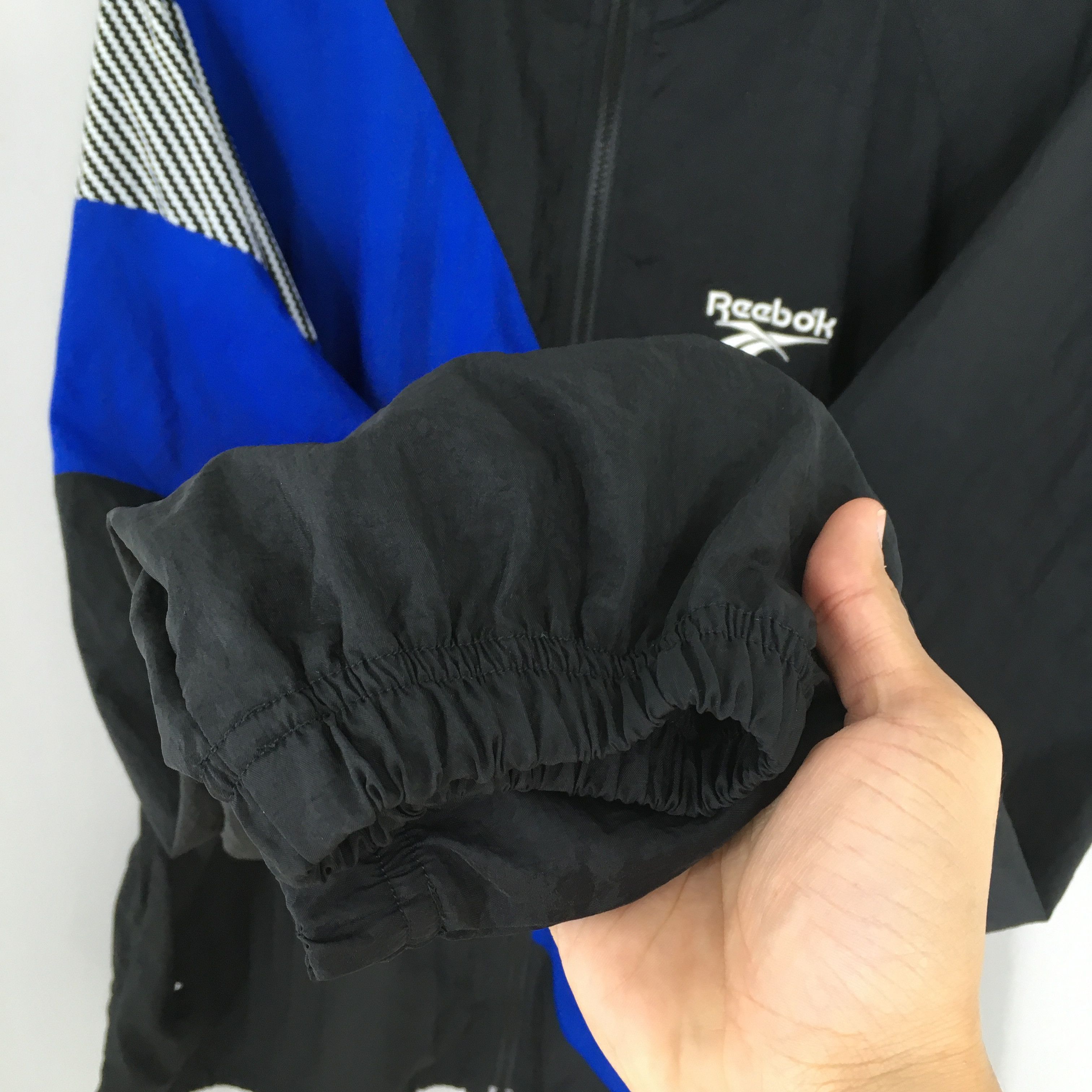 Reebok Vintage 90's Reebok Windbreaker Jacket XLarge Size US XL / EU 56 / 4 - 5 Thumbnail