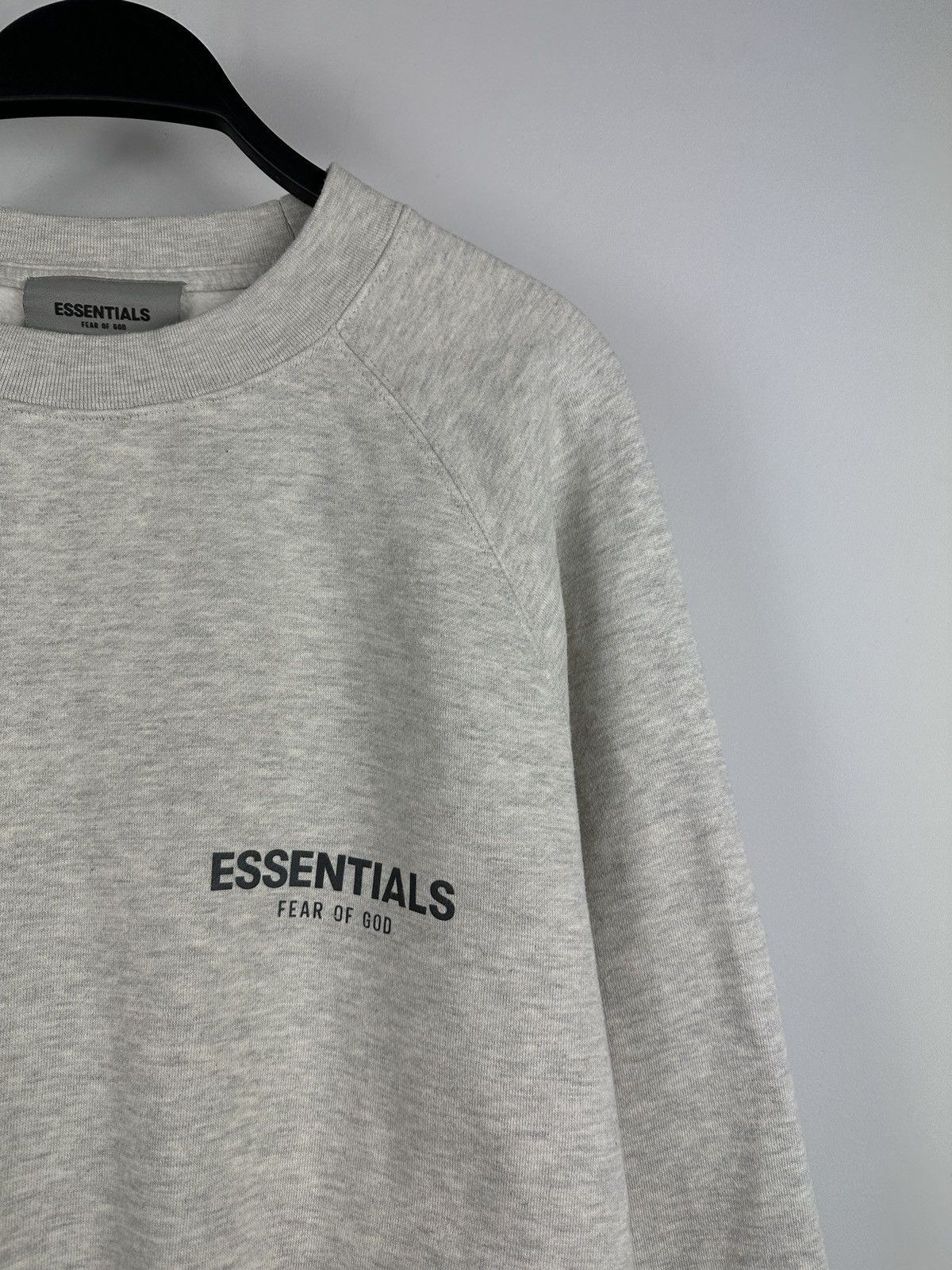 Essentials × Fear of God FOG Essentials Oversize Sweatshirt Reflective Logo Size US S / EU 44-46 / 1 - 3 Thumbnail