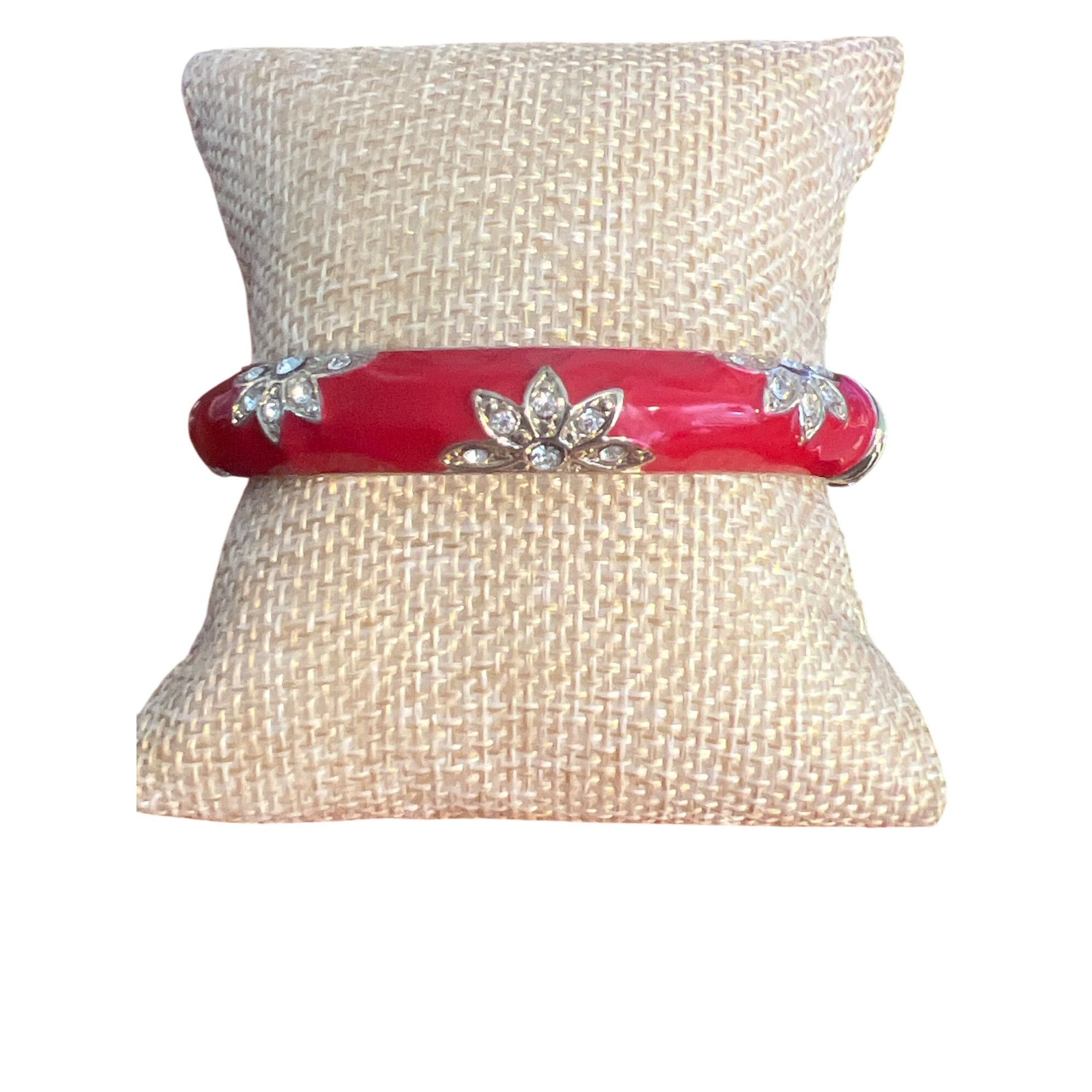 Other Vintage Gold Tone Red Enamel Clamper Bracelet Flowers Clear Size ONE SIZE - 1 Thumbnail
