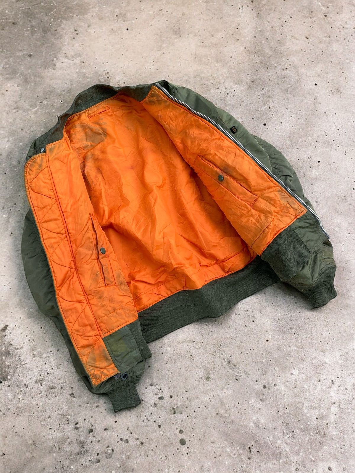 Alpha Industries 🔥Vintage Alpha Industries Ma-1 Flight Bomber Jacket Size US M / EU 48-50 / 2 - 6 Thumbnail