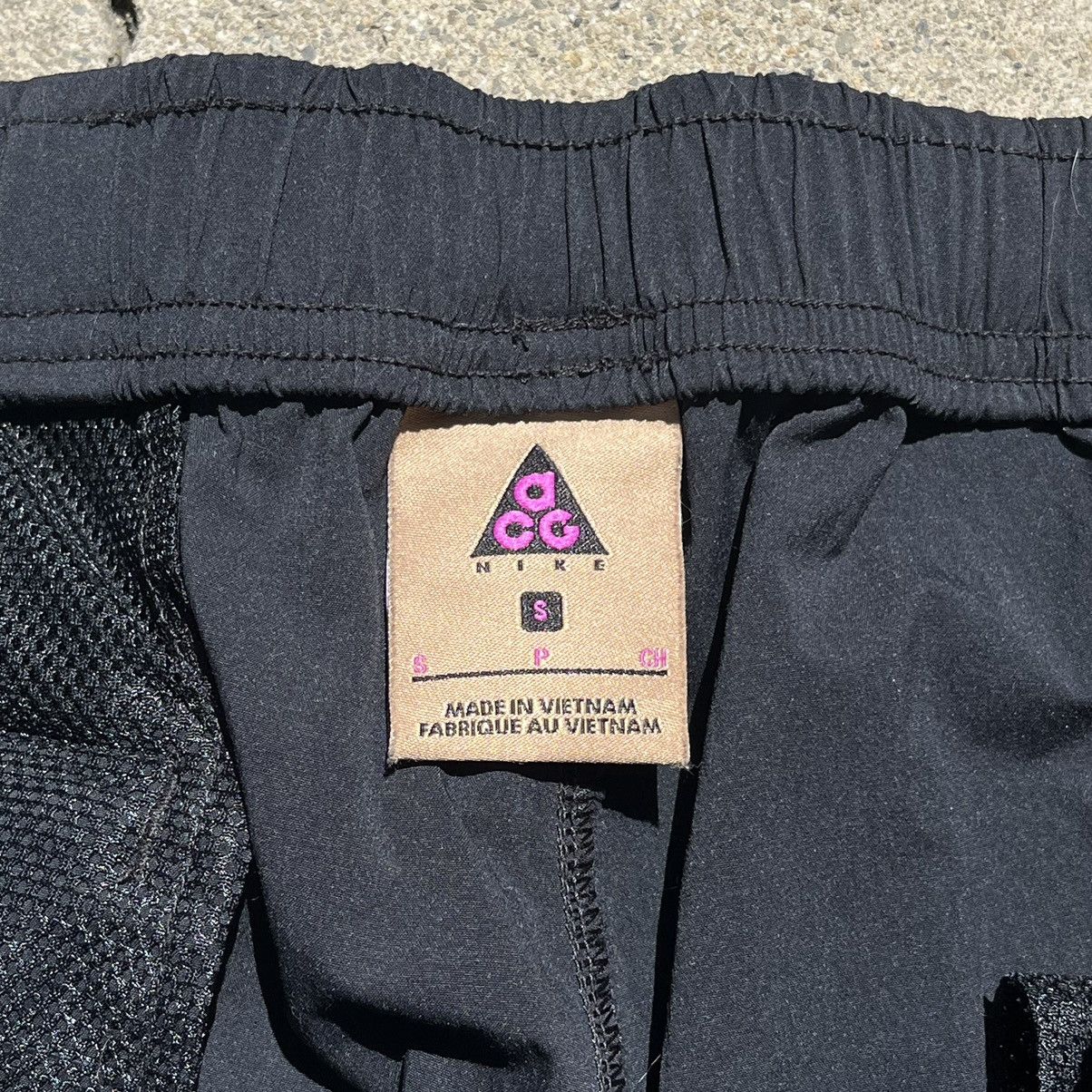 Nike × Nike ACG Nike ACG Cargo Shorts Size US 31 - 5 Thumbnail