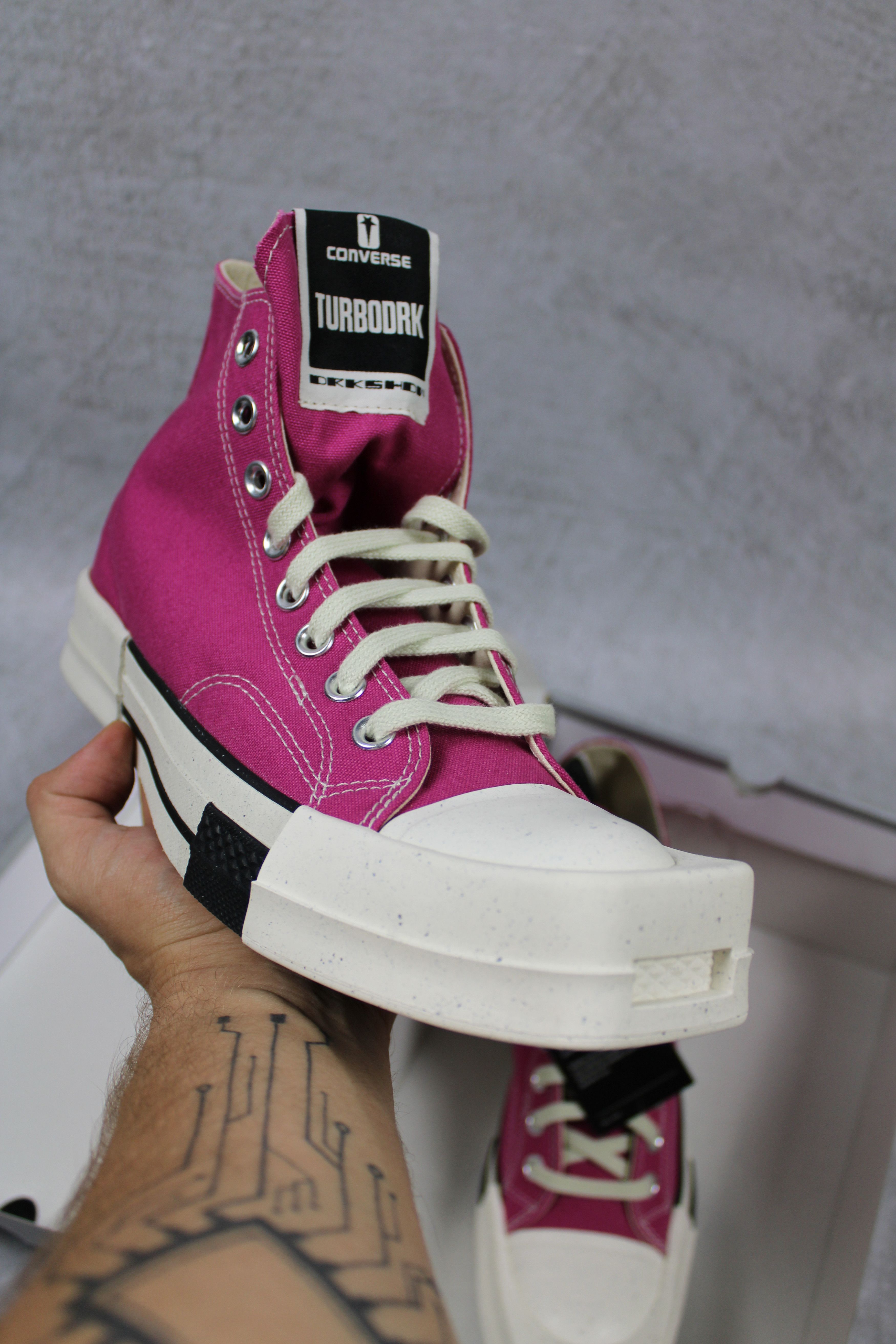 Rick Owens Drkshdw Rick Owens DRKSHDW Ramones Faded Pink Sneakers