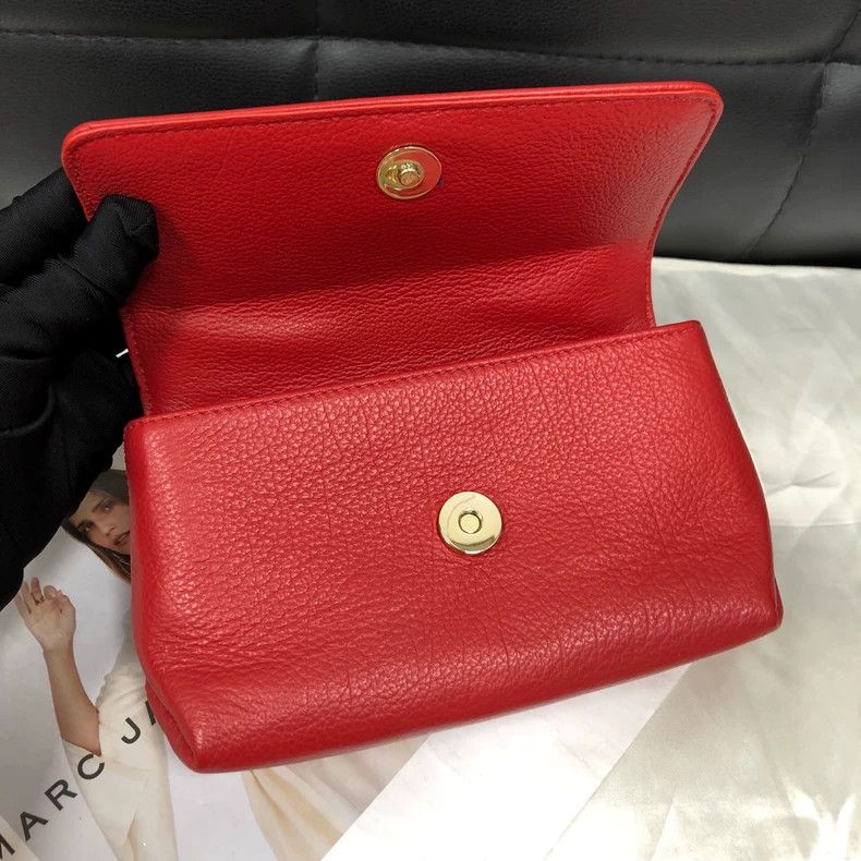 Vivienne Westwood Vivienne Westwood size os Saturn Queen Mother red shoulder Size ONE SIZE - 6 Thumbnail
